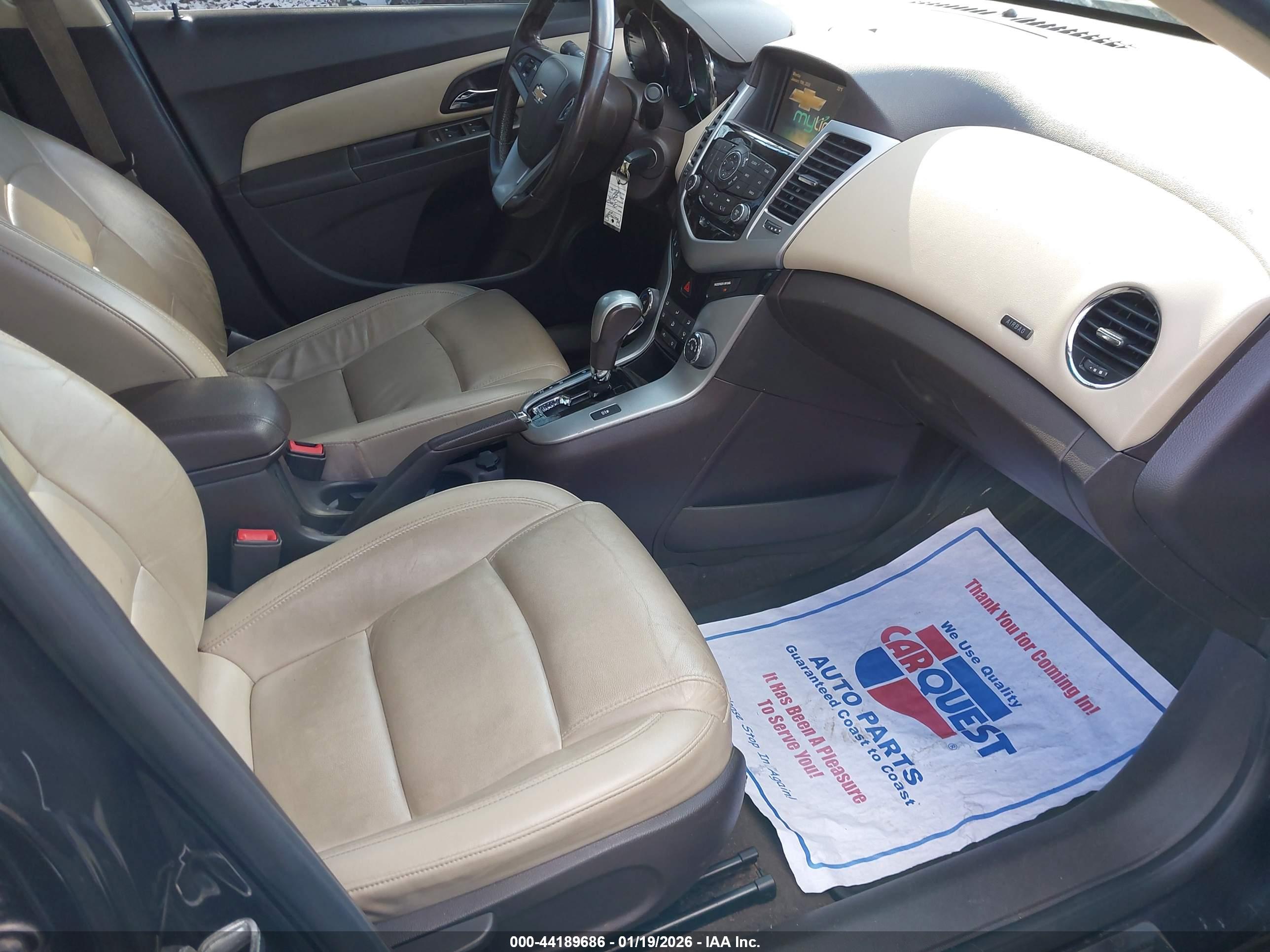 CHEVROLET CRUZE image 5