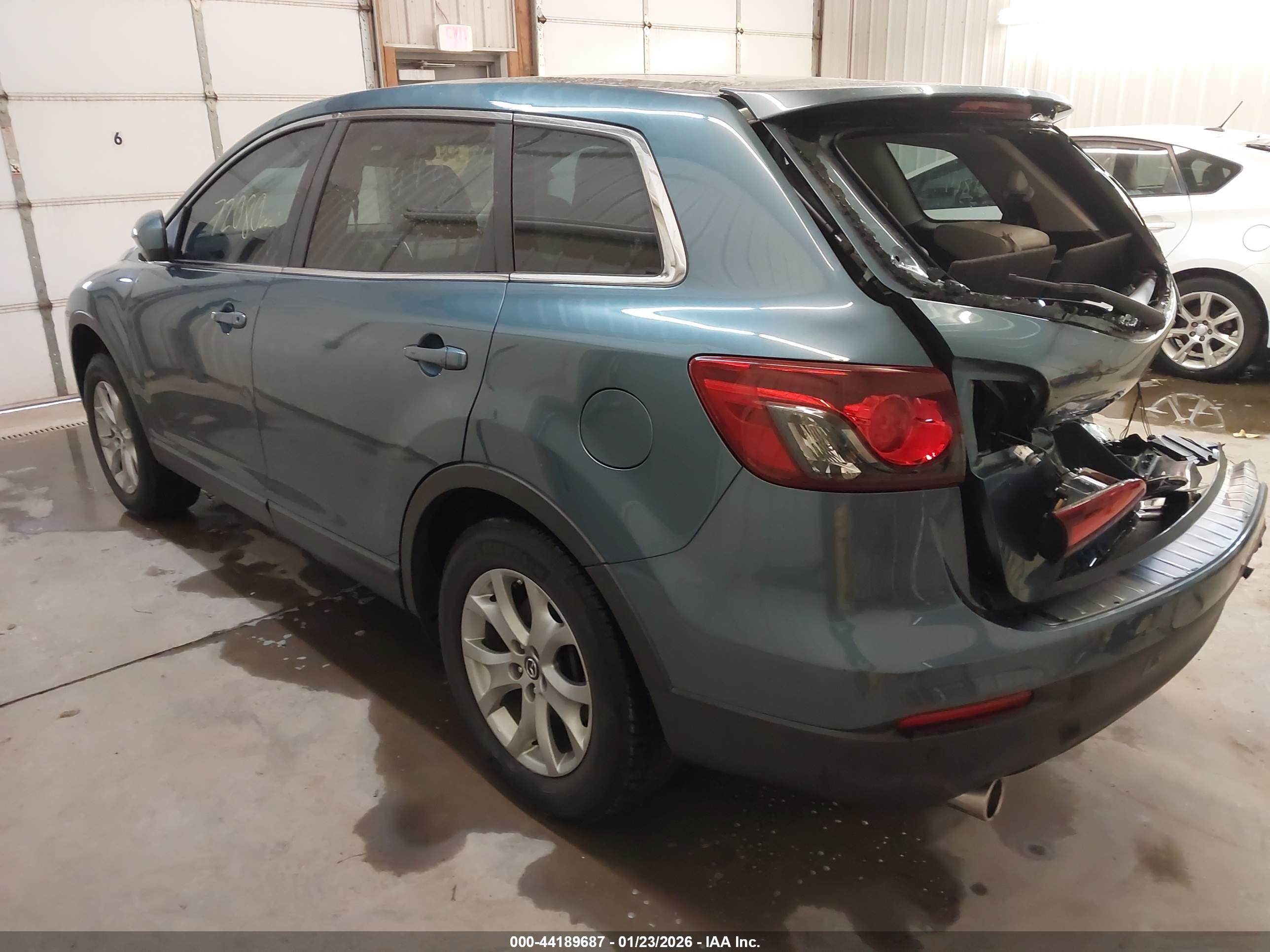 MAZDA CX-9 image 3