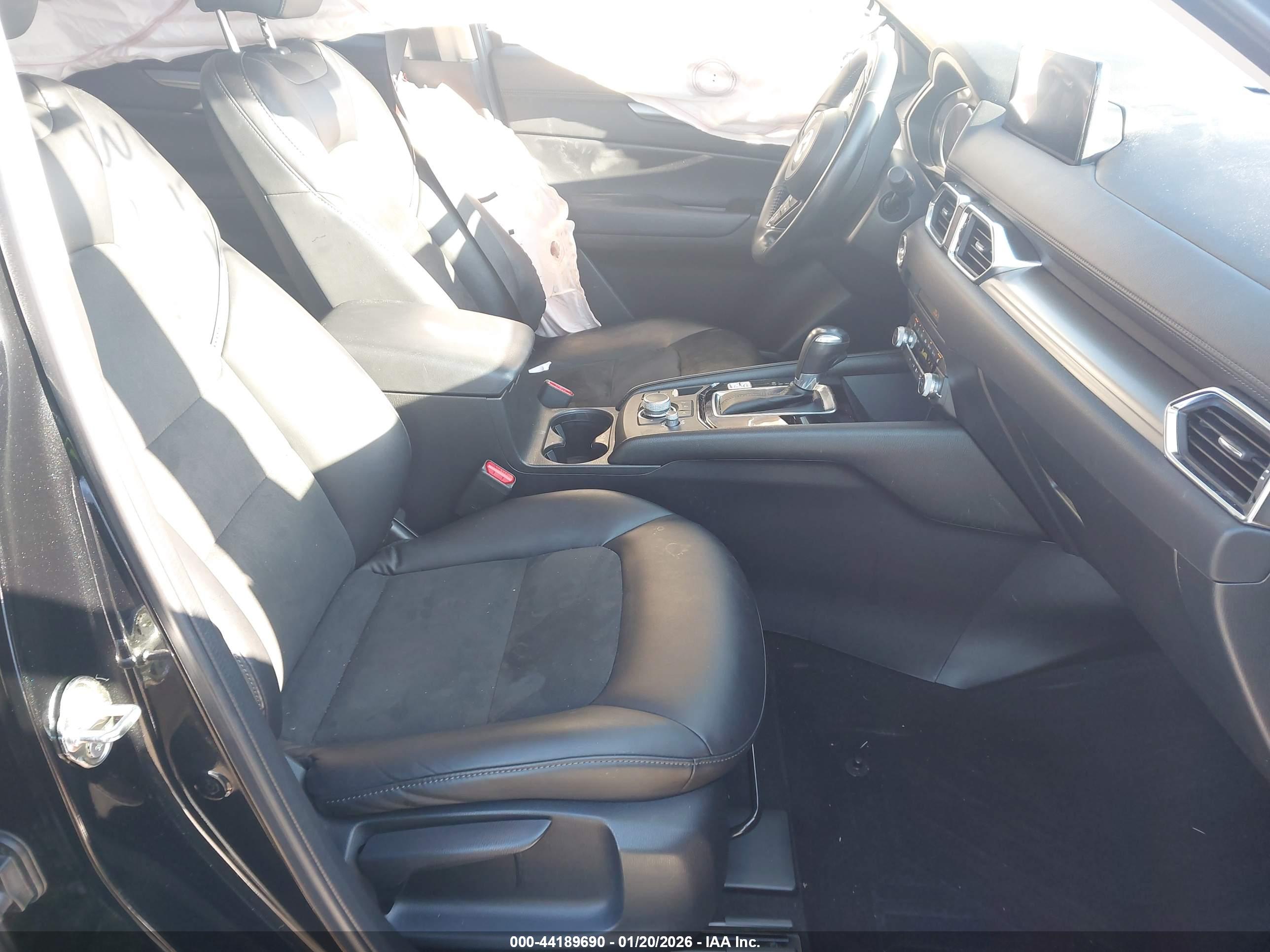 MAZDA CX-5 image 5