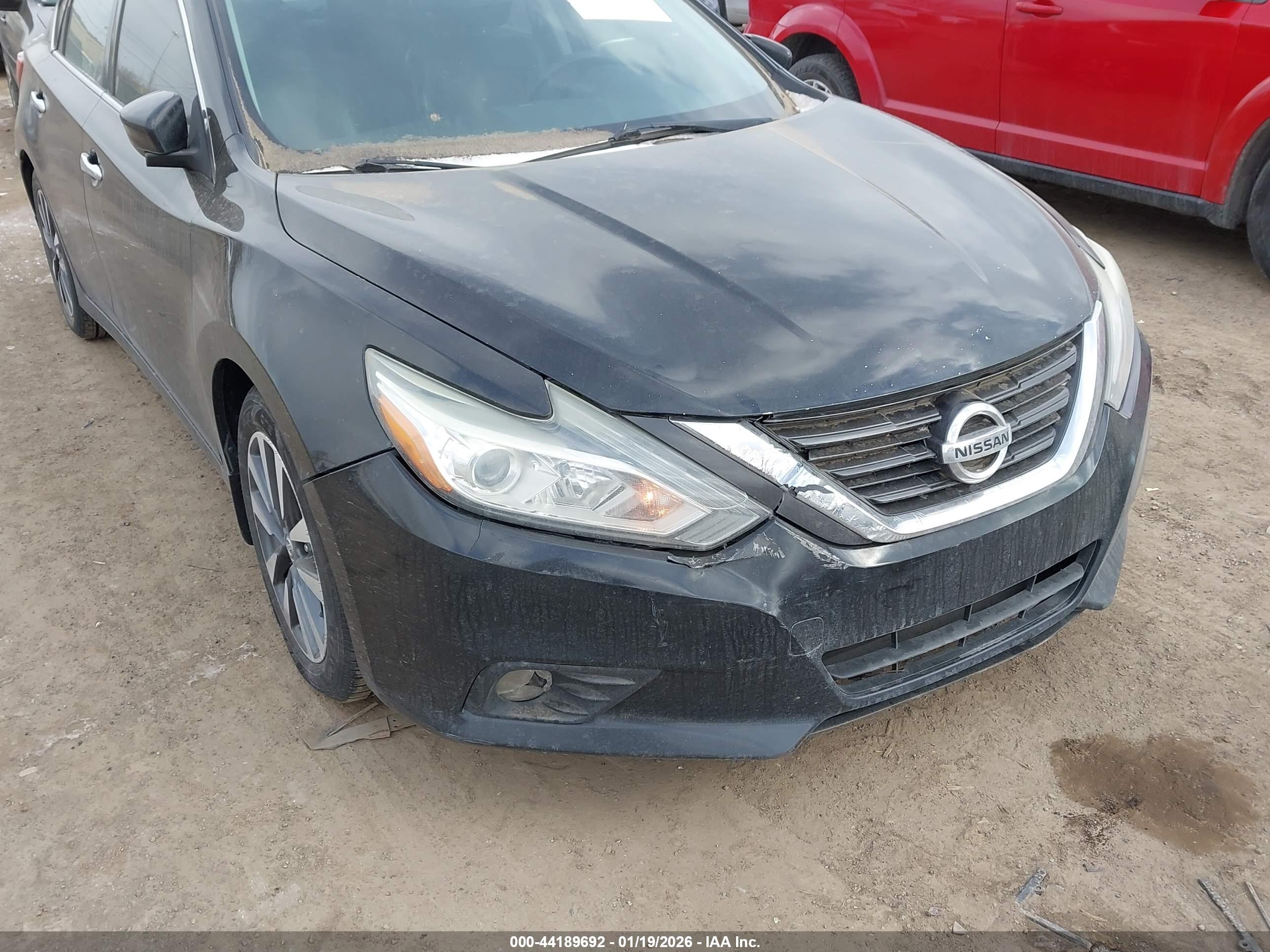 NISSAN ALTIMA image 6