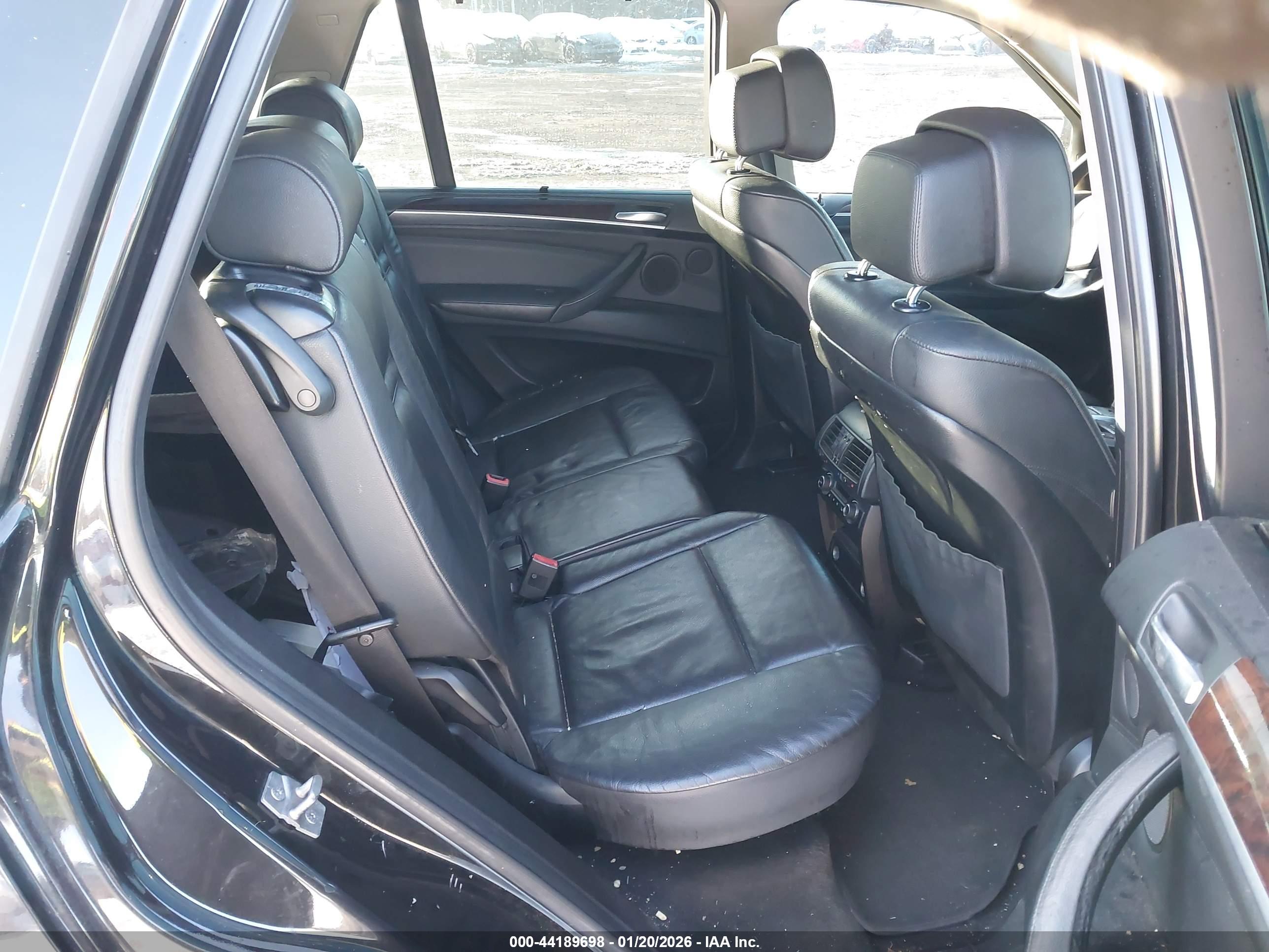 BMW X5 image 8