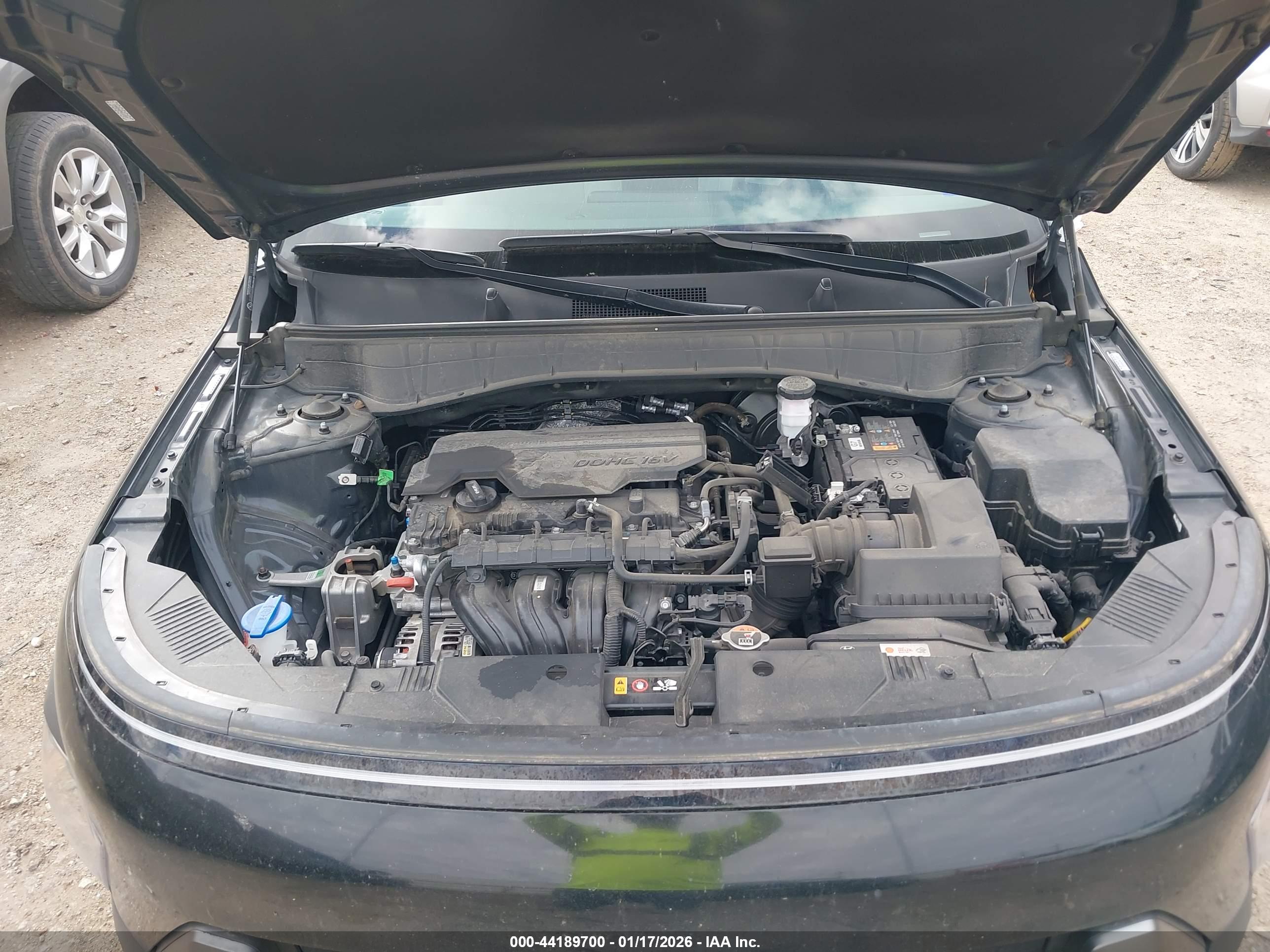 HYUNDAI KONA image 10