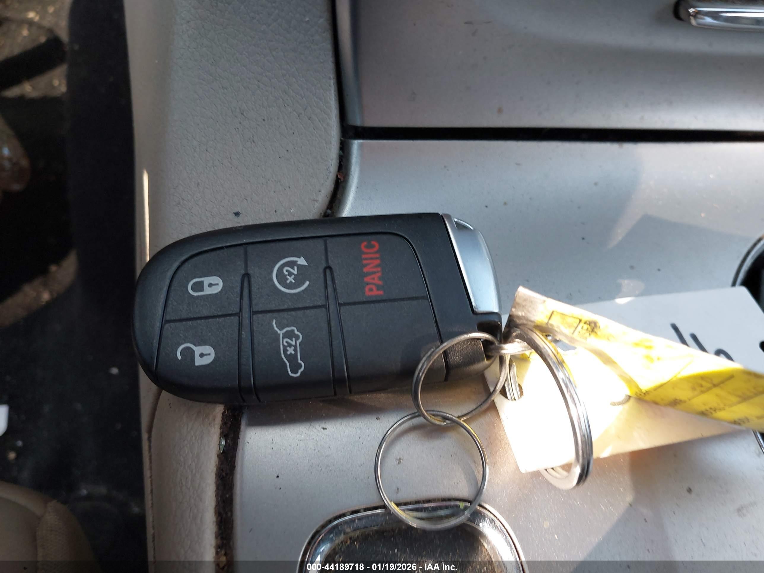 JEEP GRAND image 11