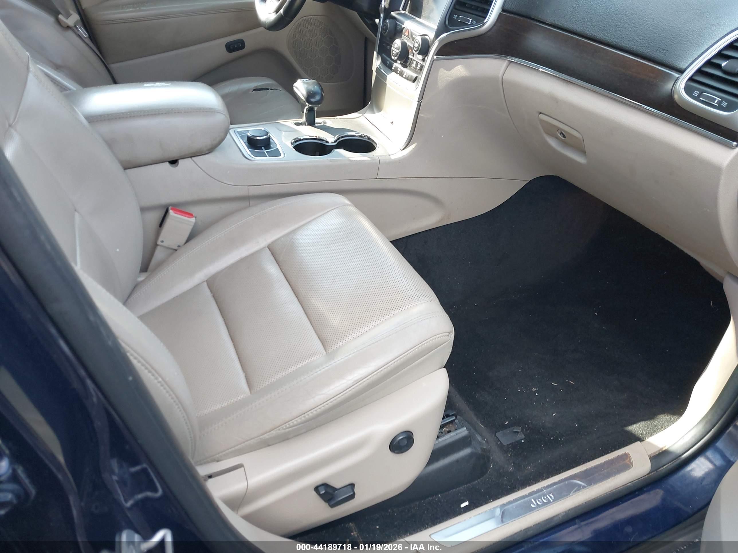 JEEP GRAND image 5