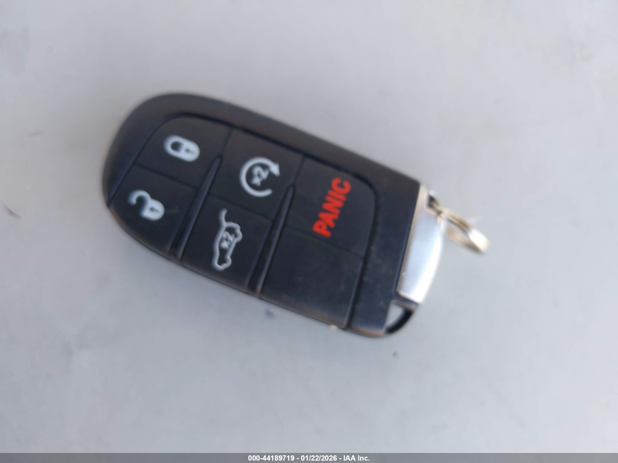 JEEP GRAND image 11