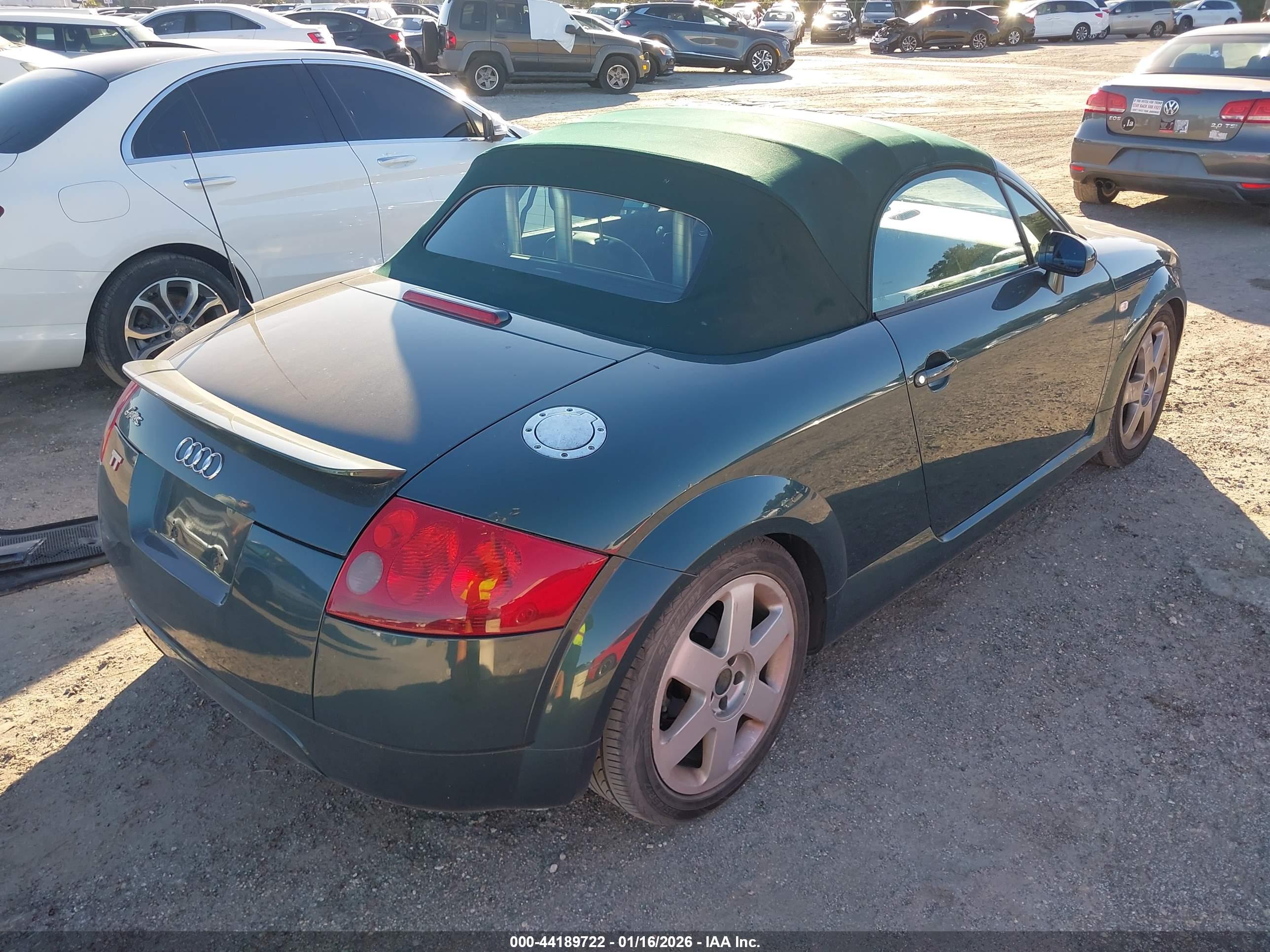 AUDI TT image 4