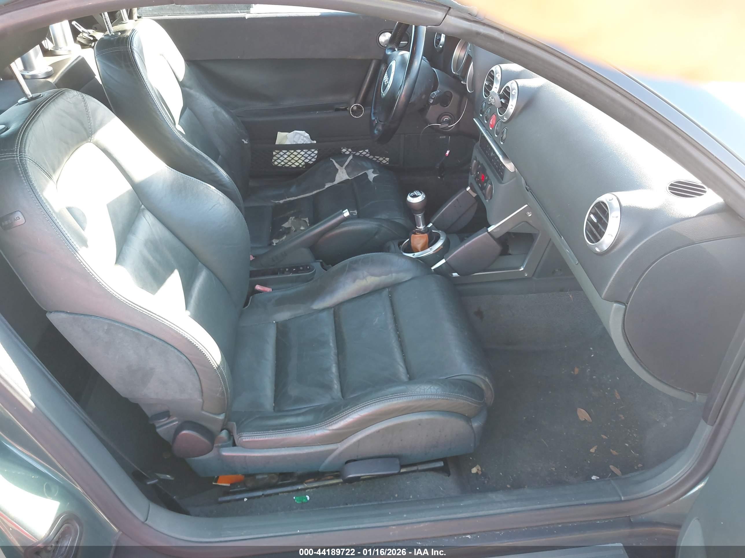 AUDI TT image 5