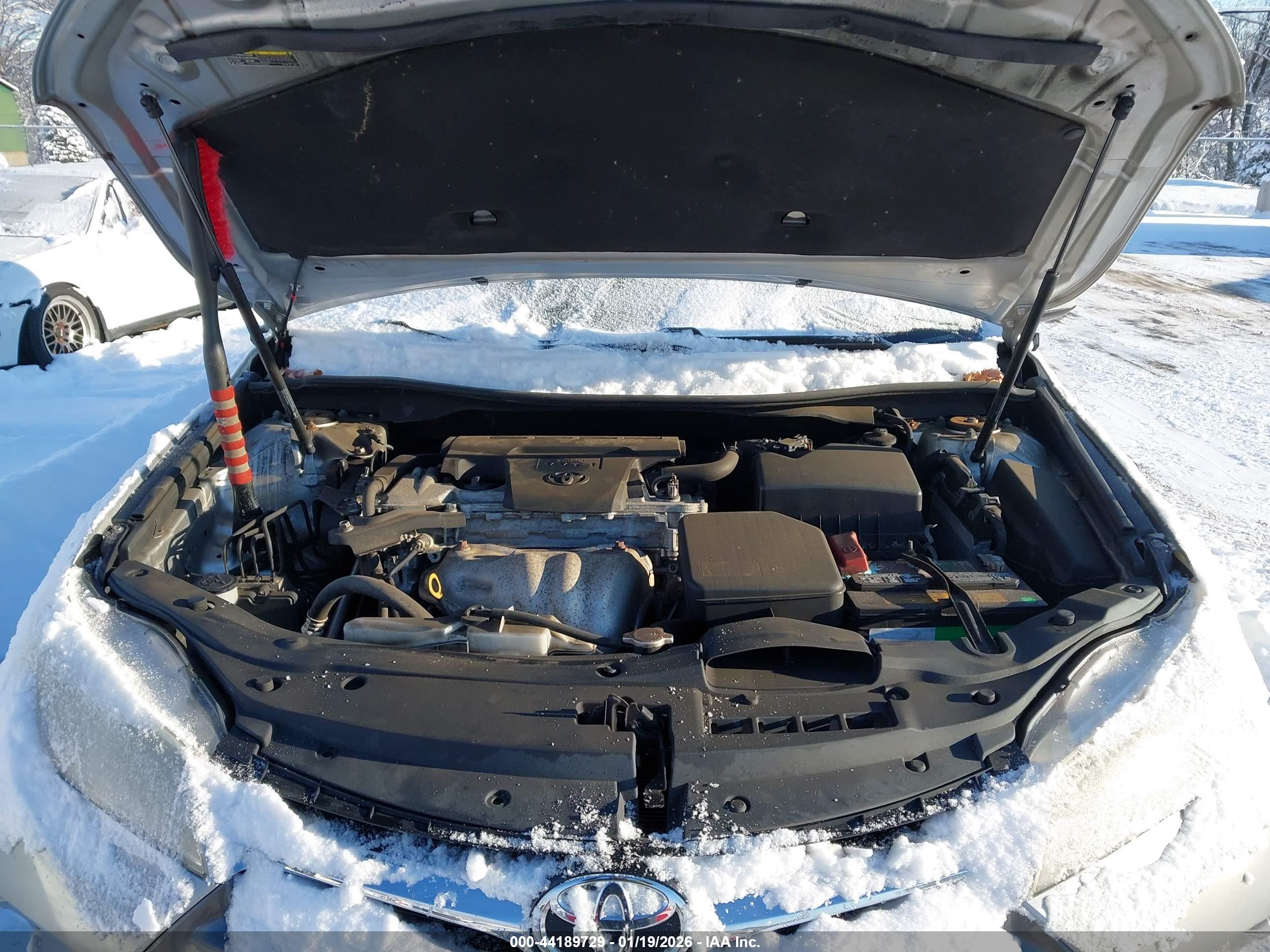 TOYOTA CAMRY image 10
