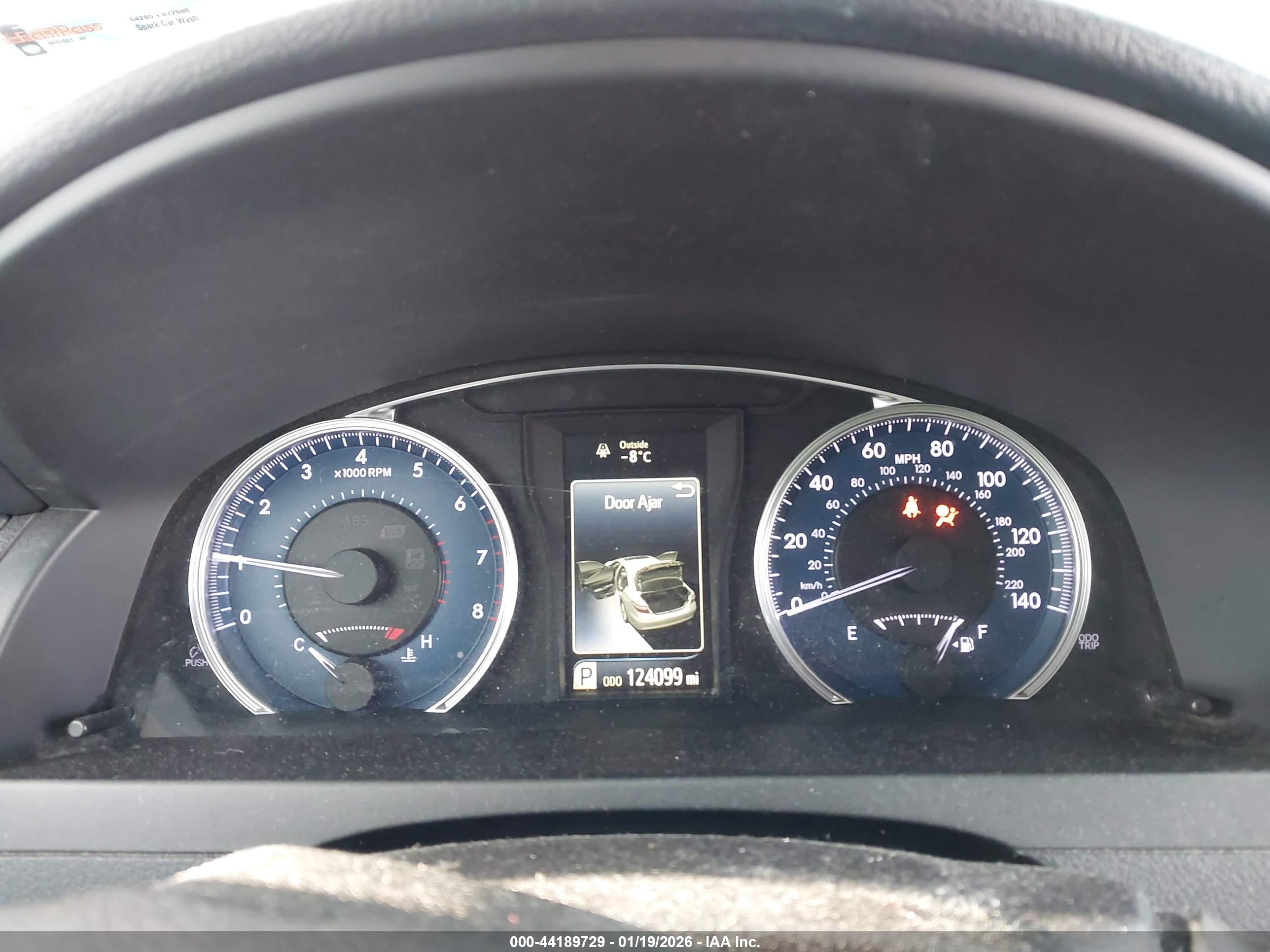 TOYOTA CAMRY image 7