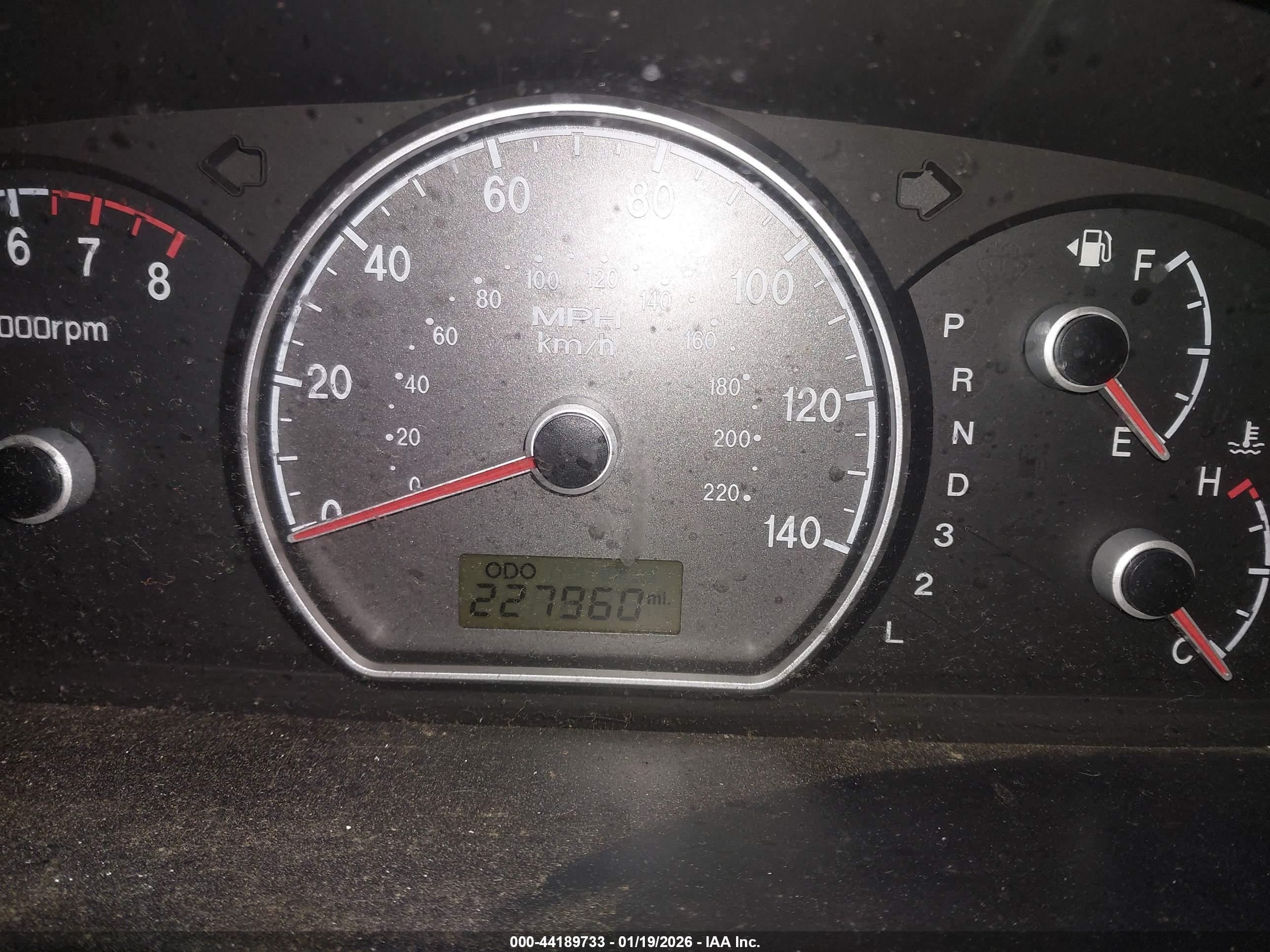 HYUNDAI ELANTRA image 7