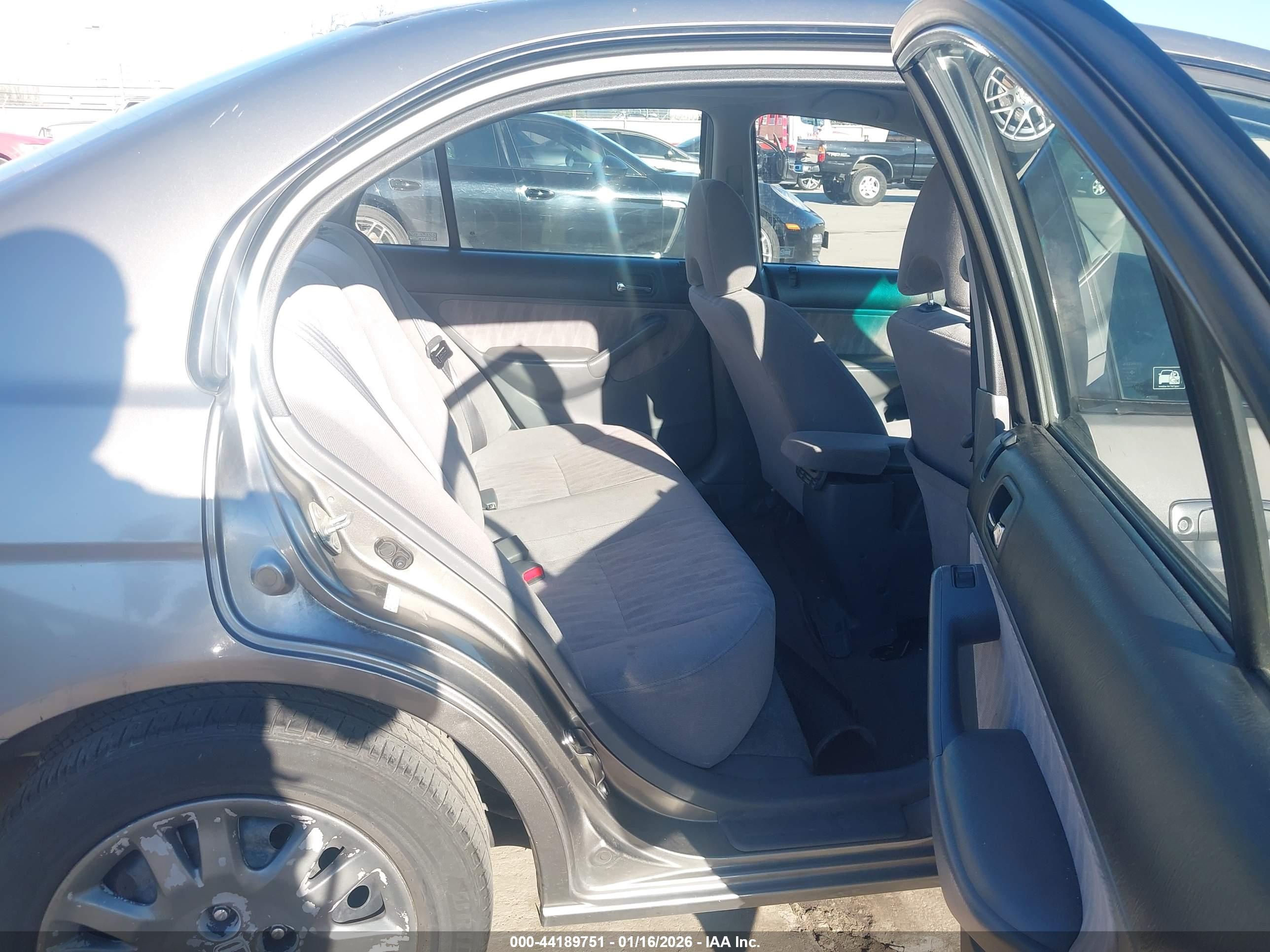 HONDA CIVIC image 8