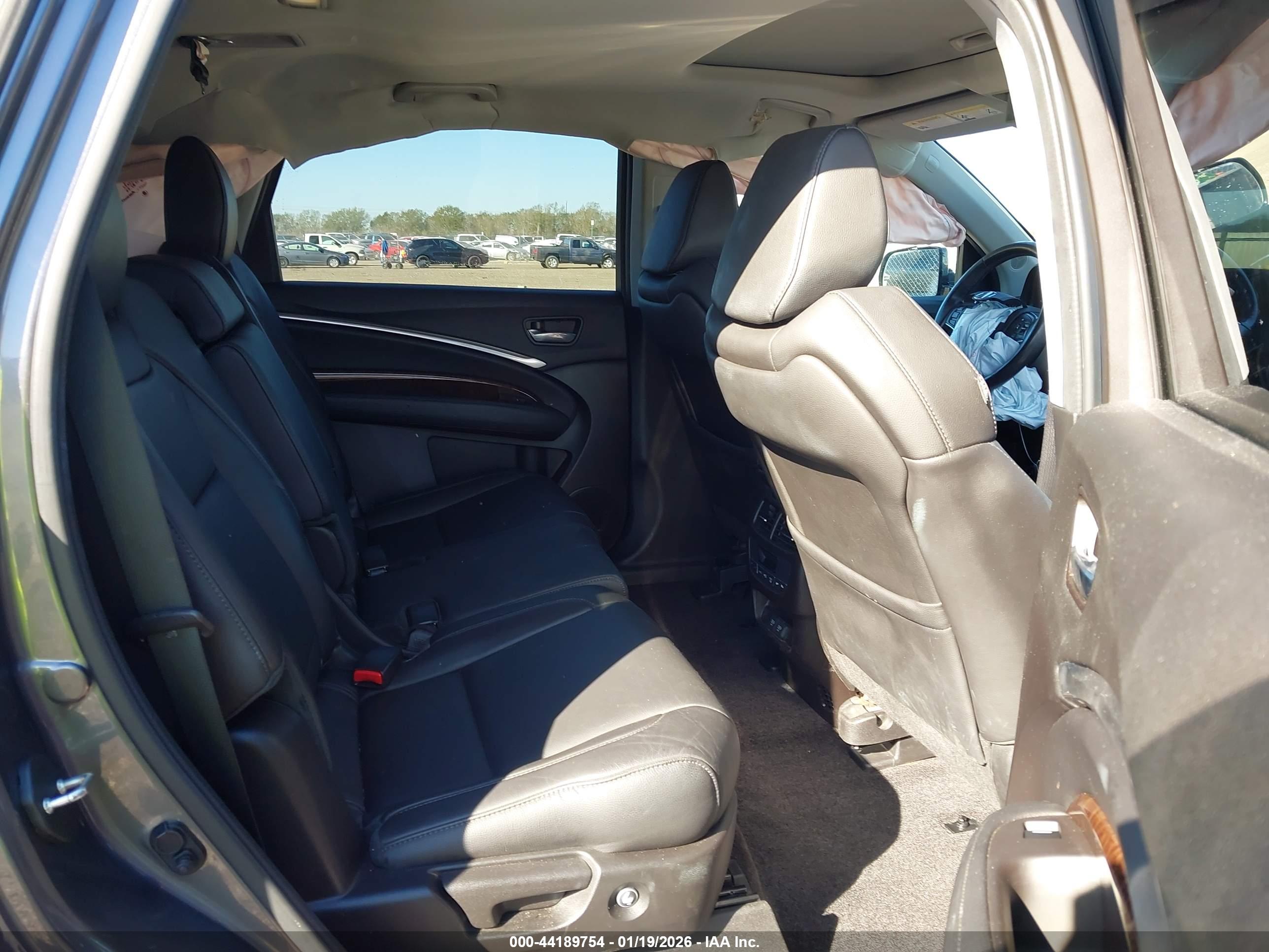 ACURA MDX image 8