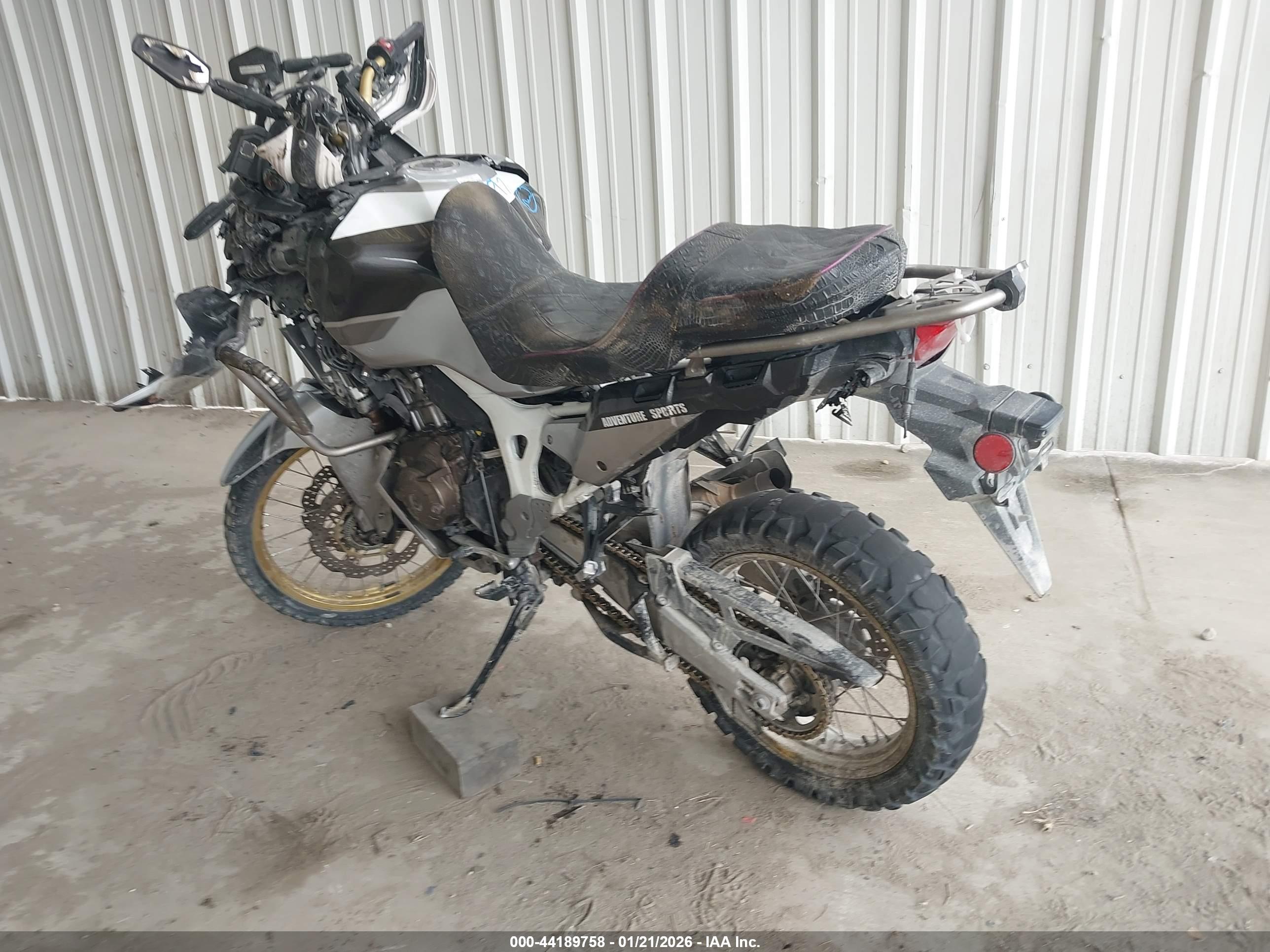 HONDA CRF1000 image 3