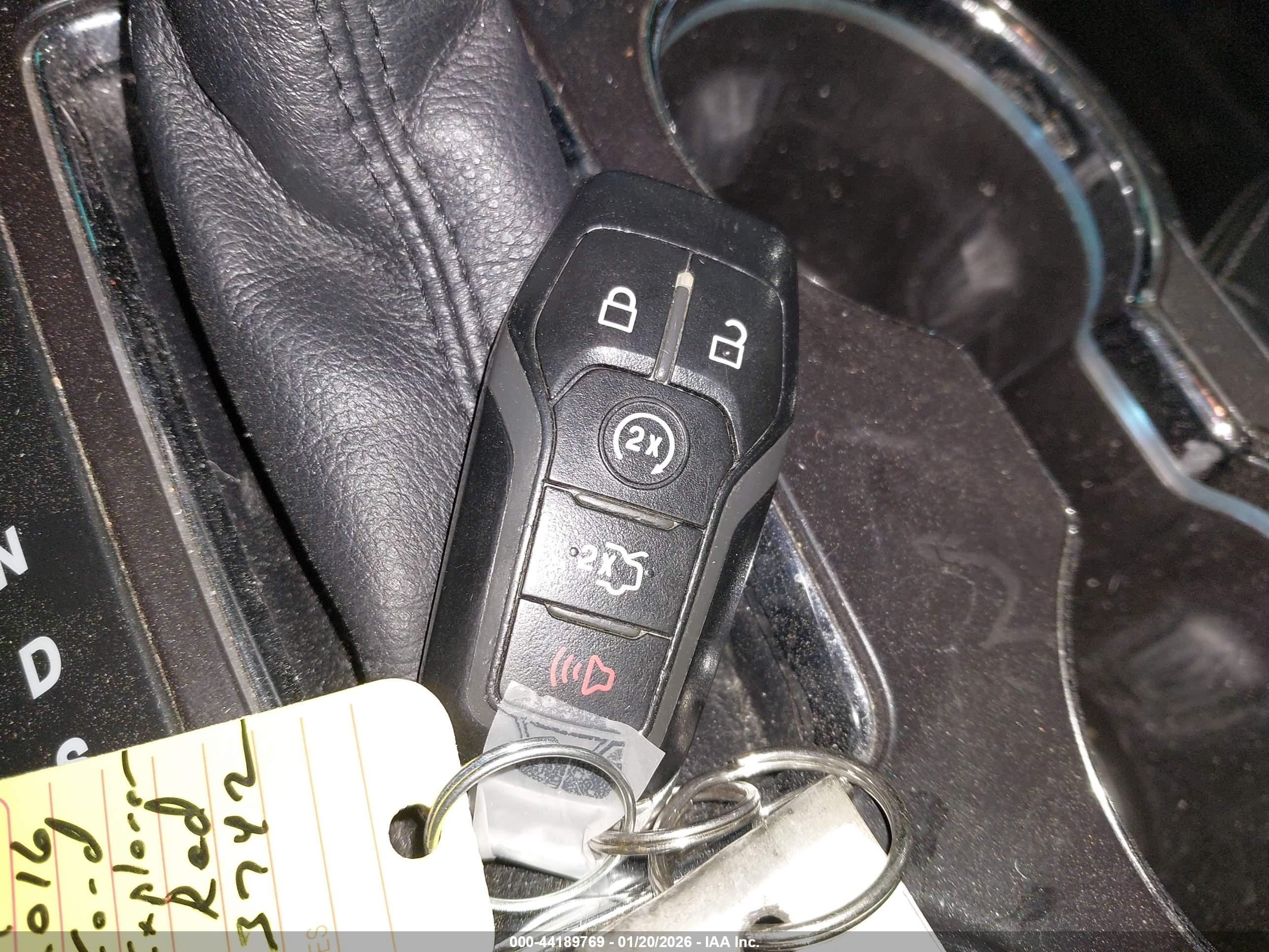 FORD EXPLORER image 11