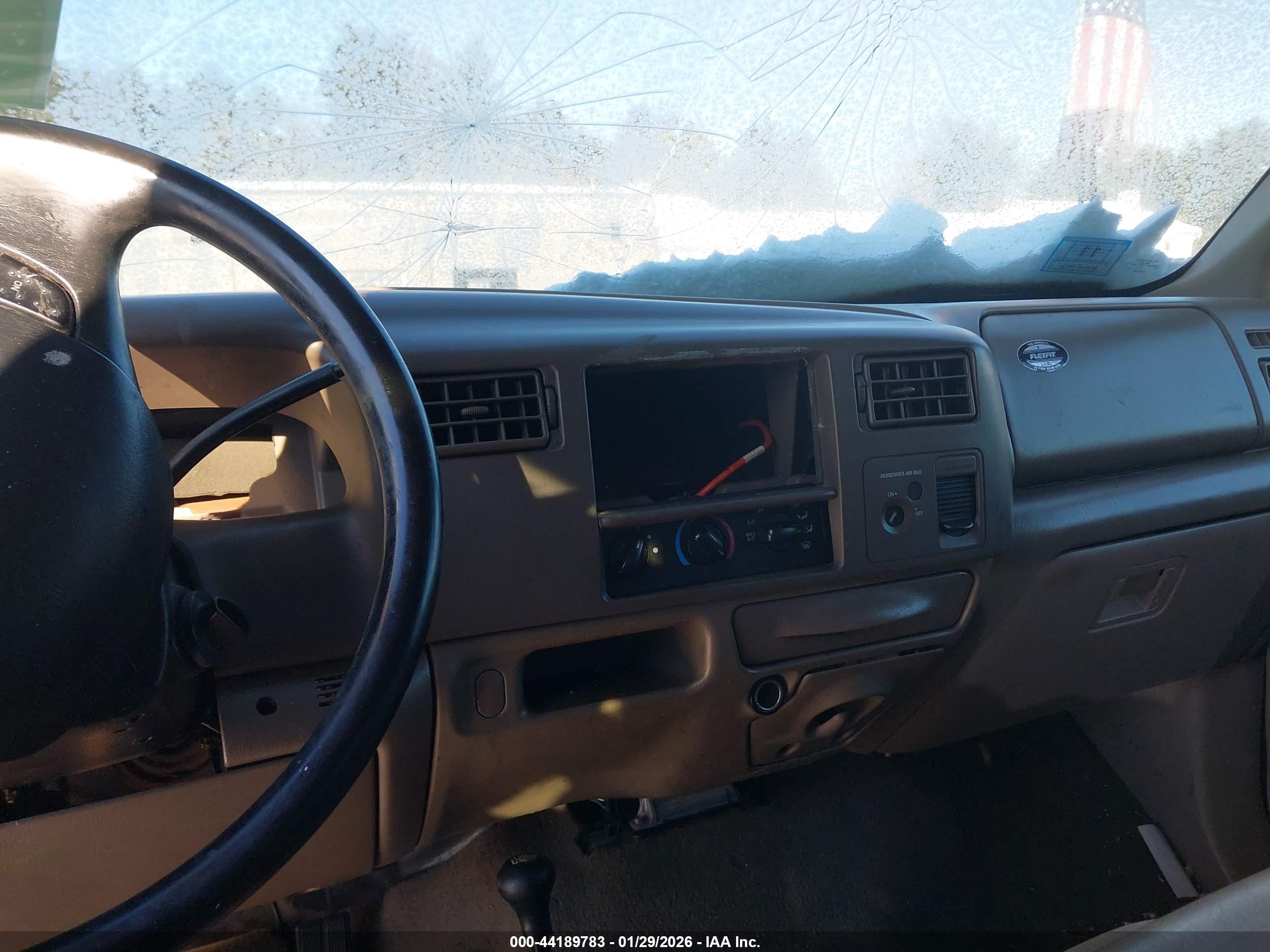 FORD F-250 image 6