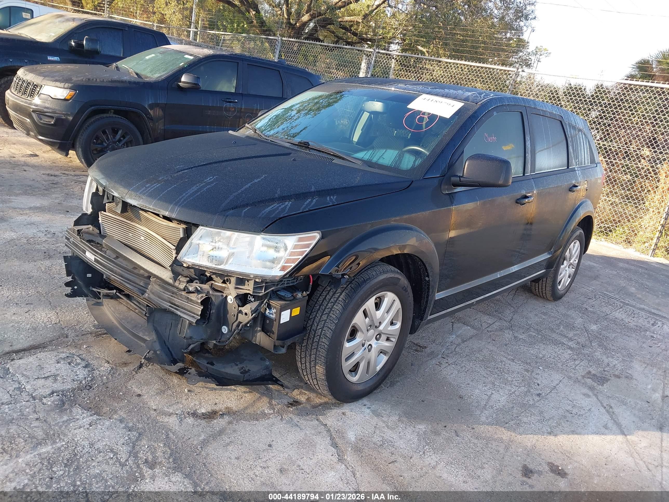 DODGE JOURNEY image 2