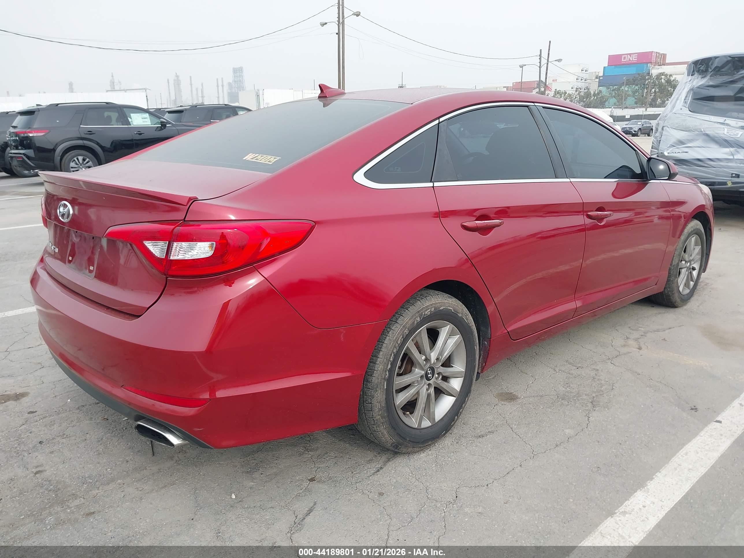 HYUNDAI SONATA image 4