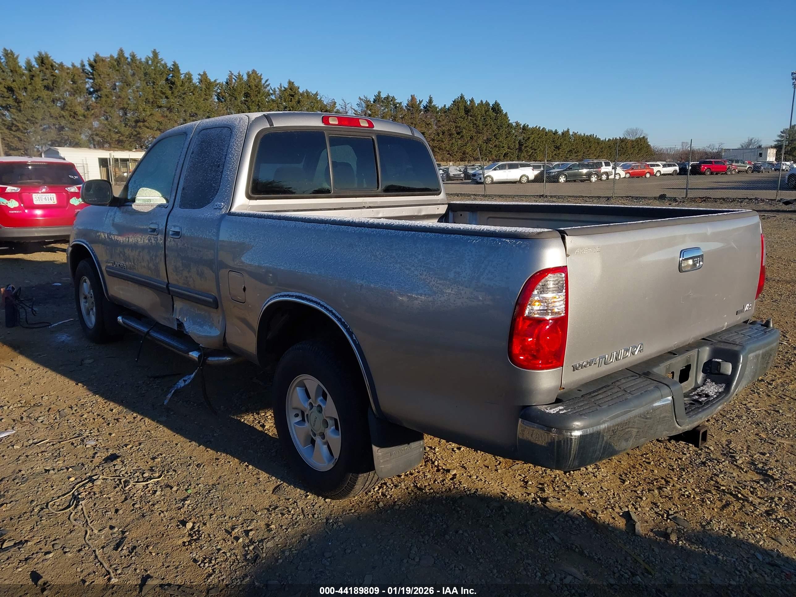 TOYOTA TUNDRA image 3