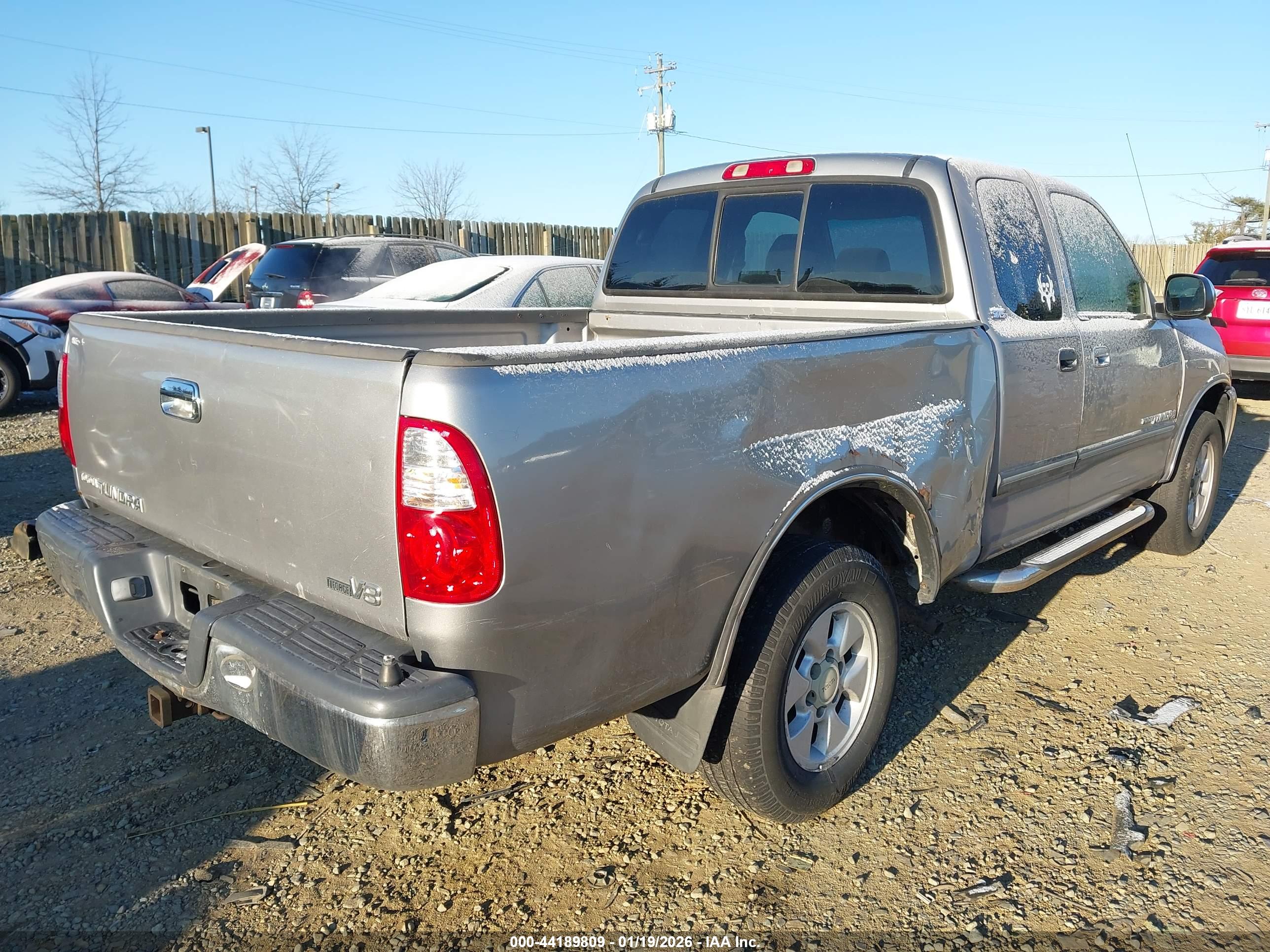 TOYOTA TUNDRA image 4