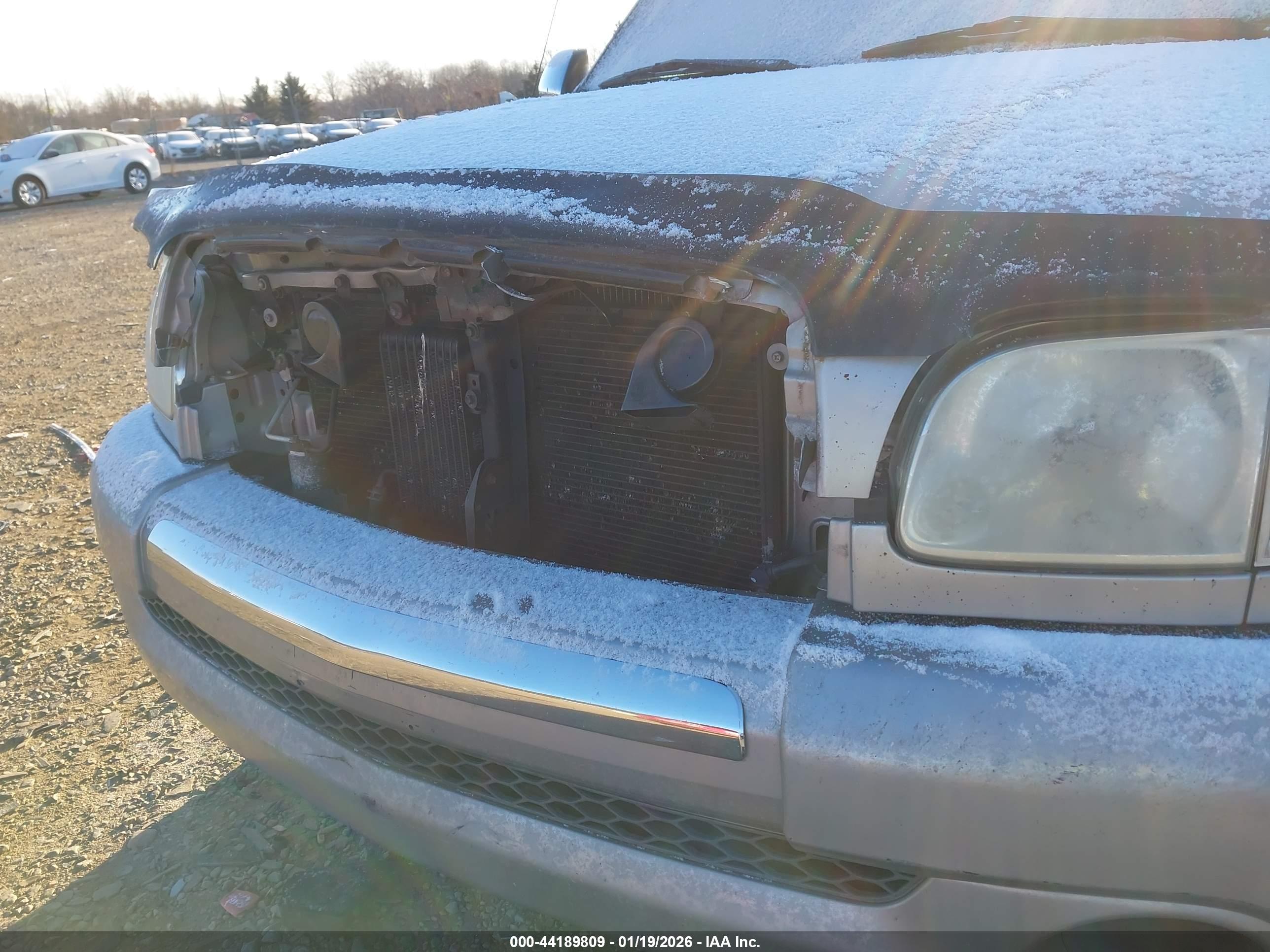 TOYOTA TUNDRA image 6