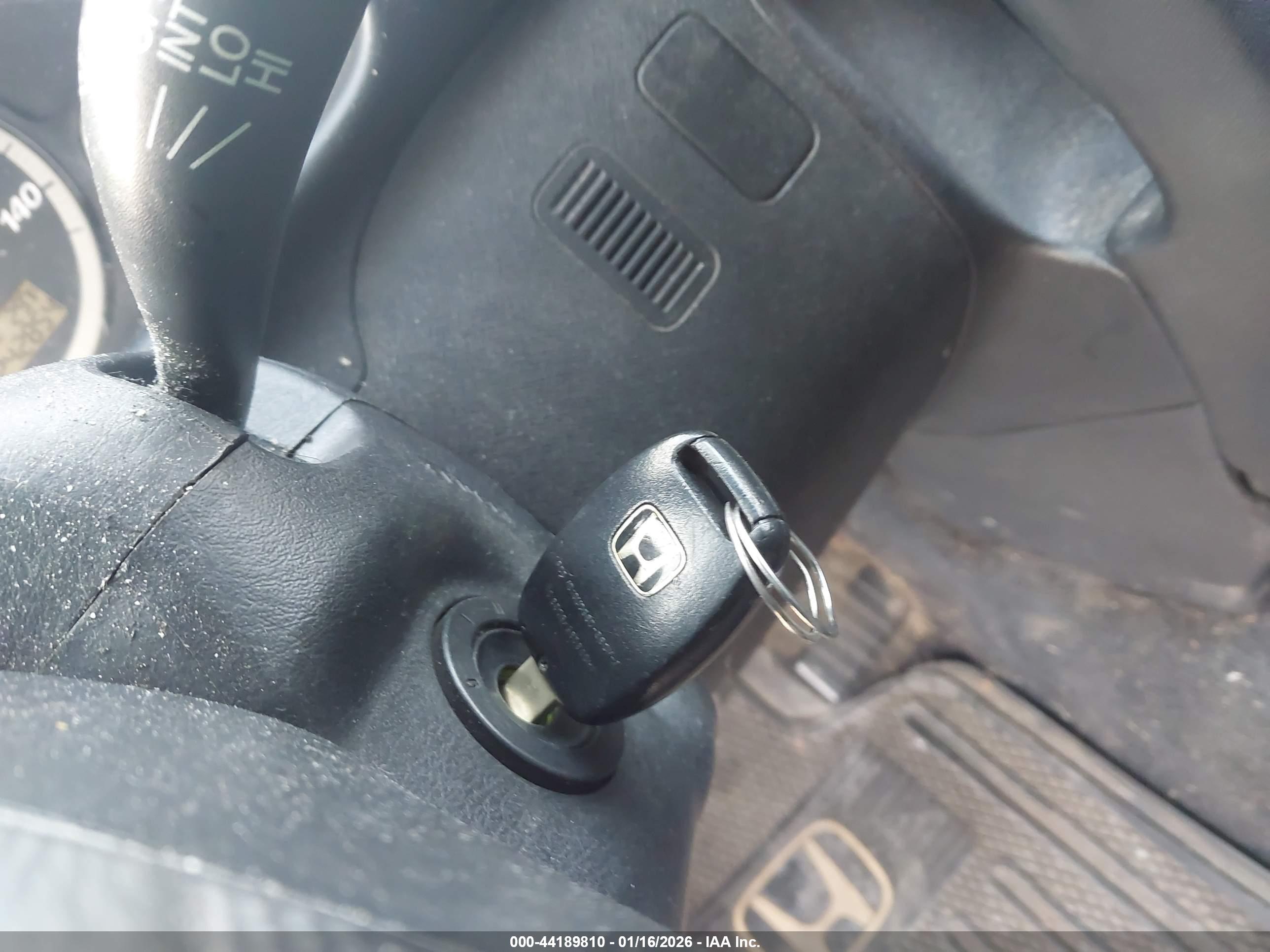 HONDA CR-V image 11