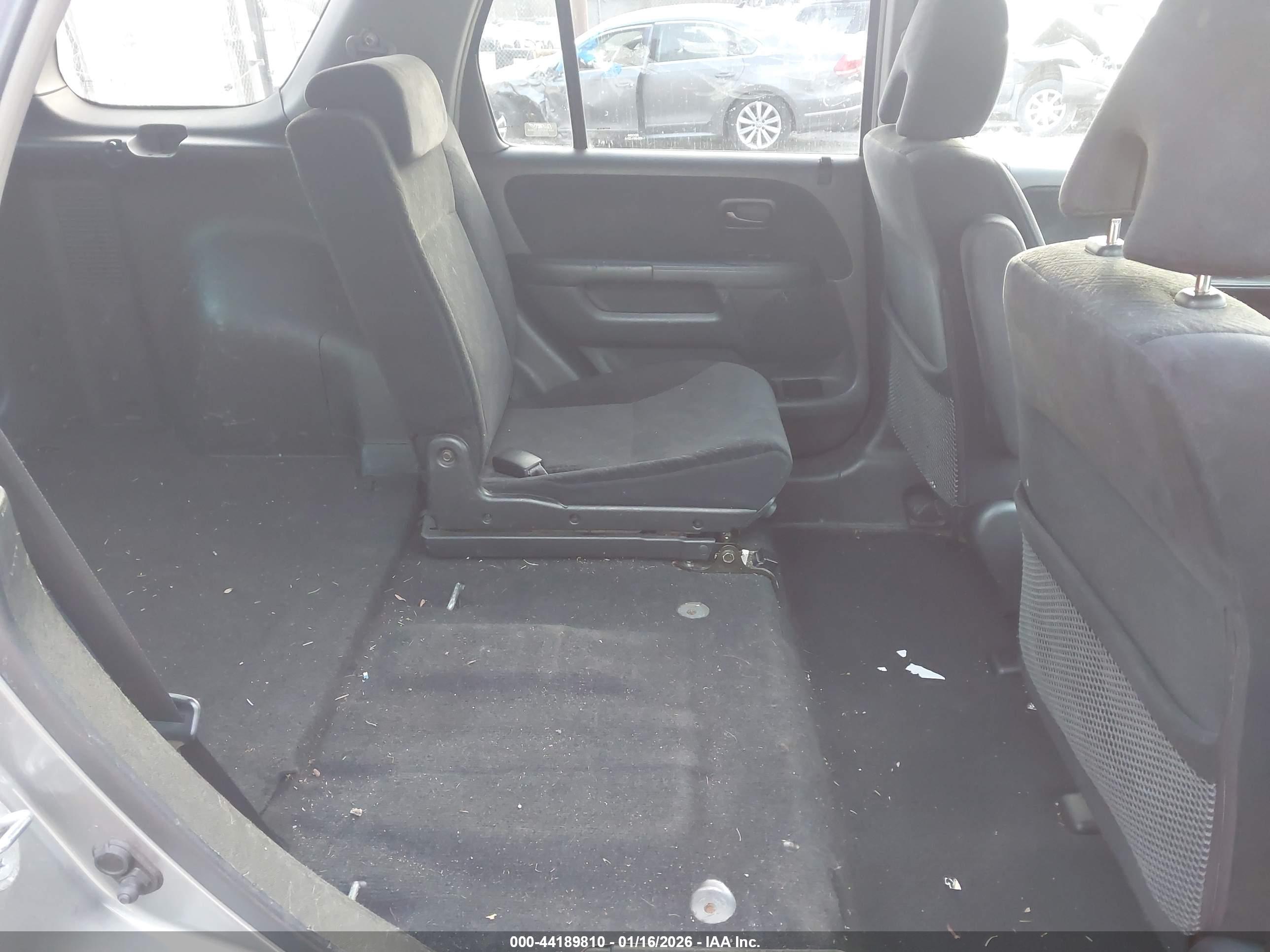 HONDA CR-V image 8