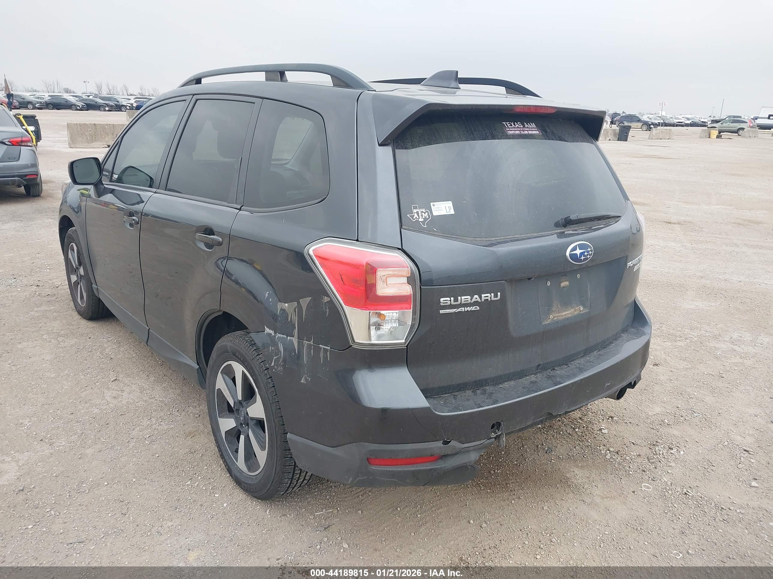 SUBARU FORESTER image 3