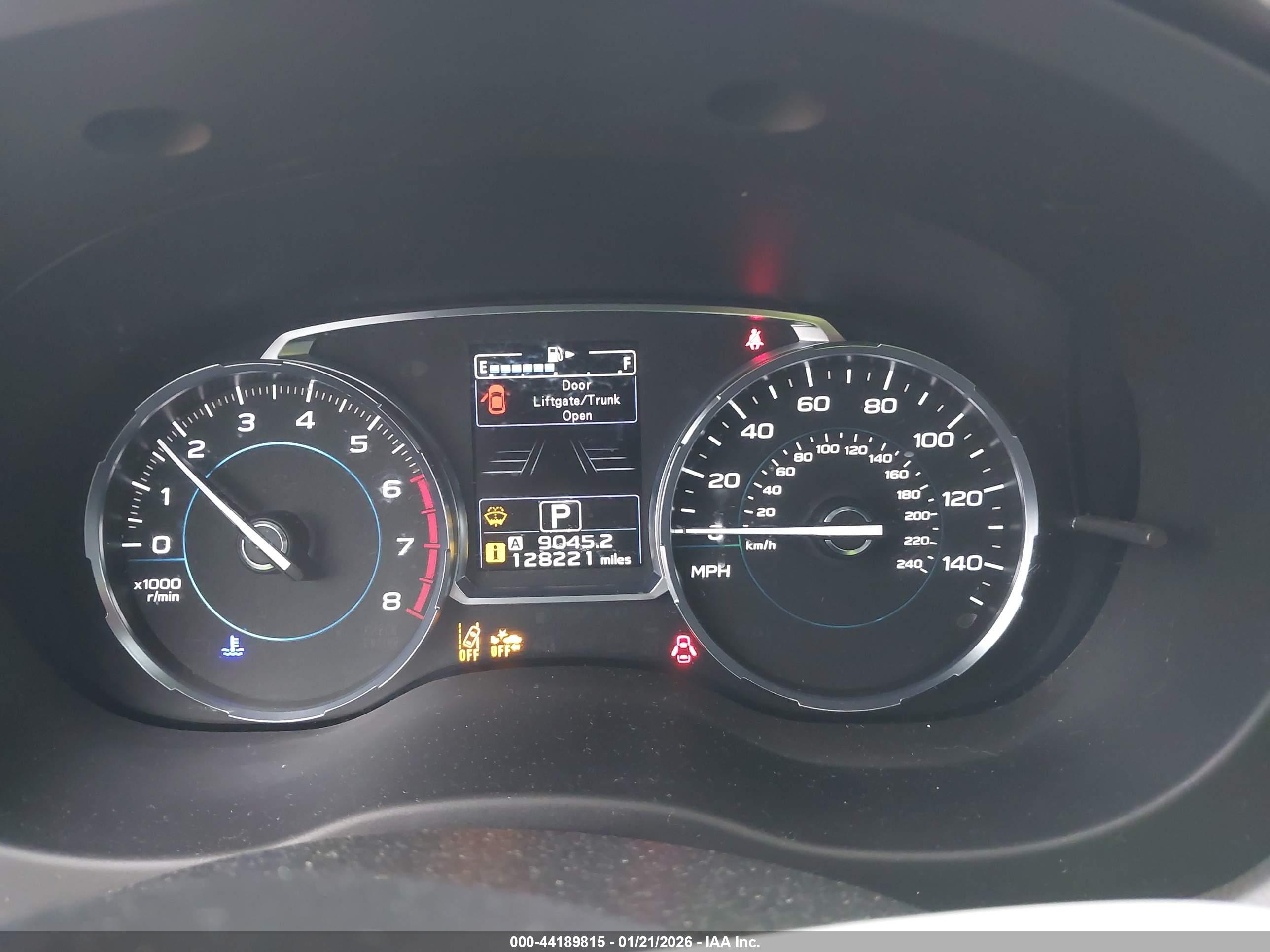 SUBARU FORESTER image 7