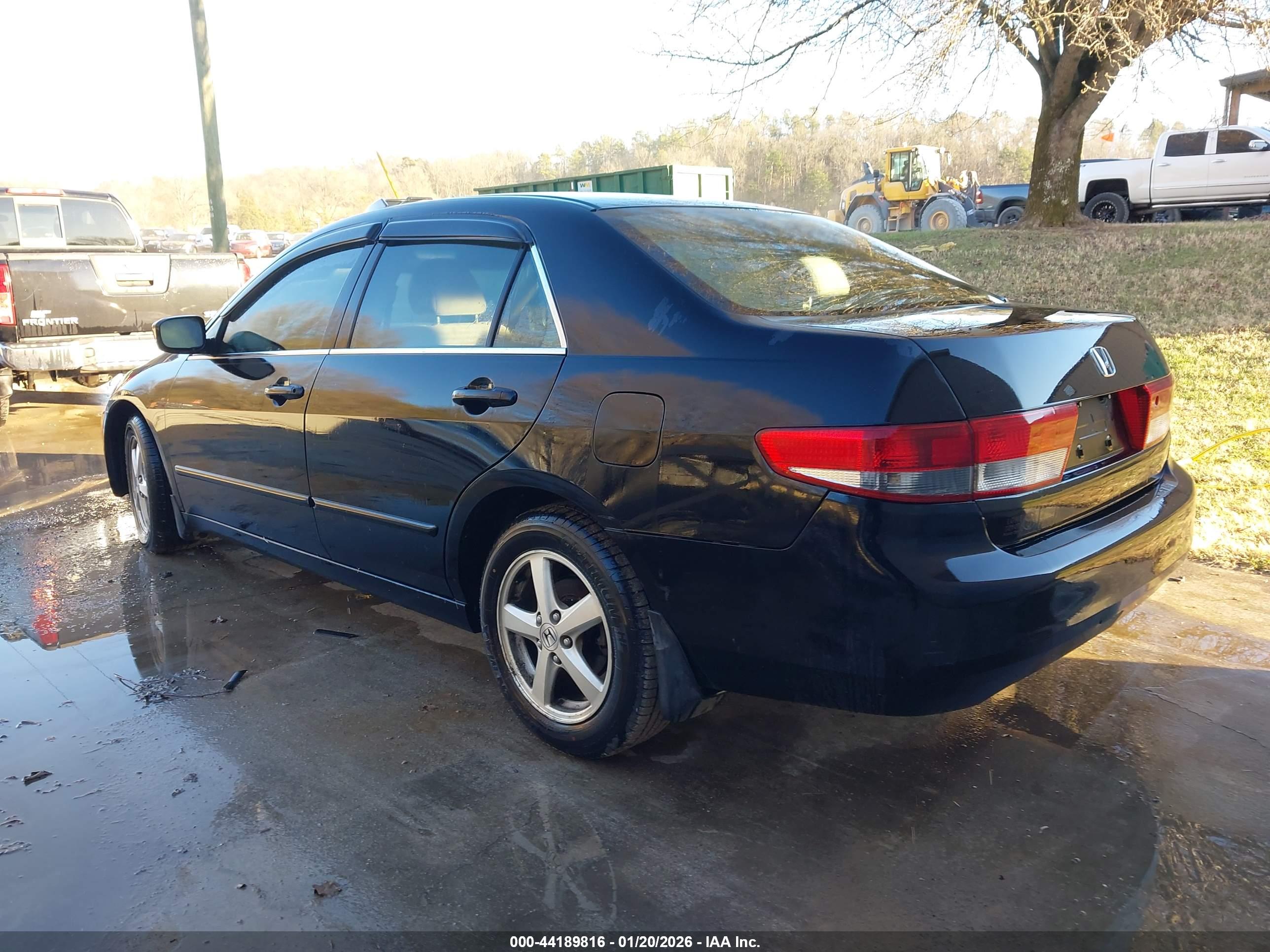 HONDA ACCORD image 3