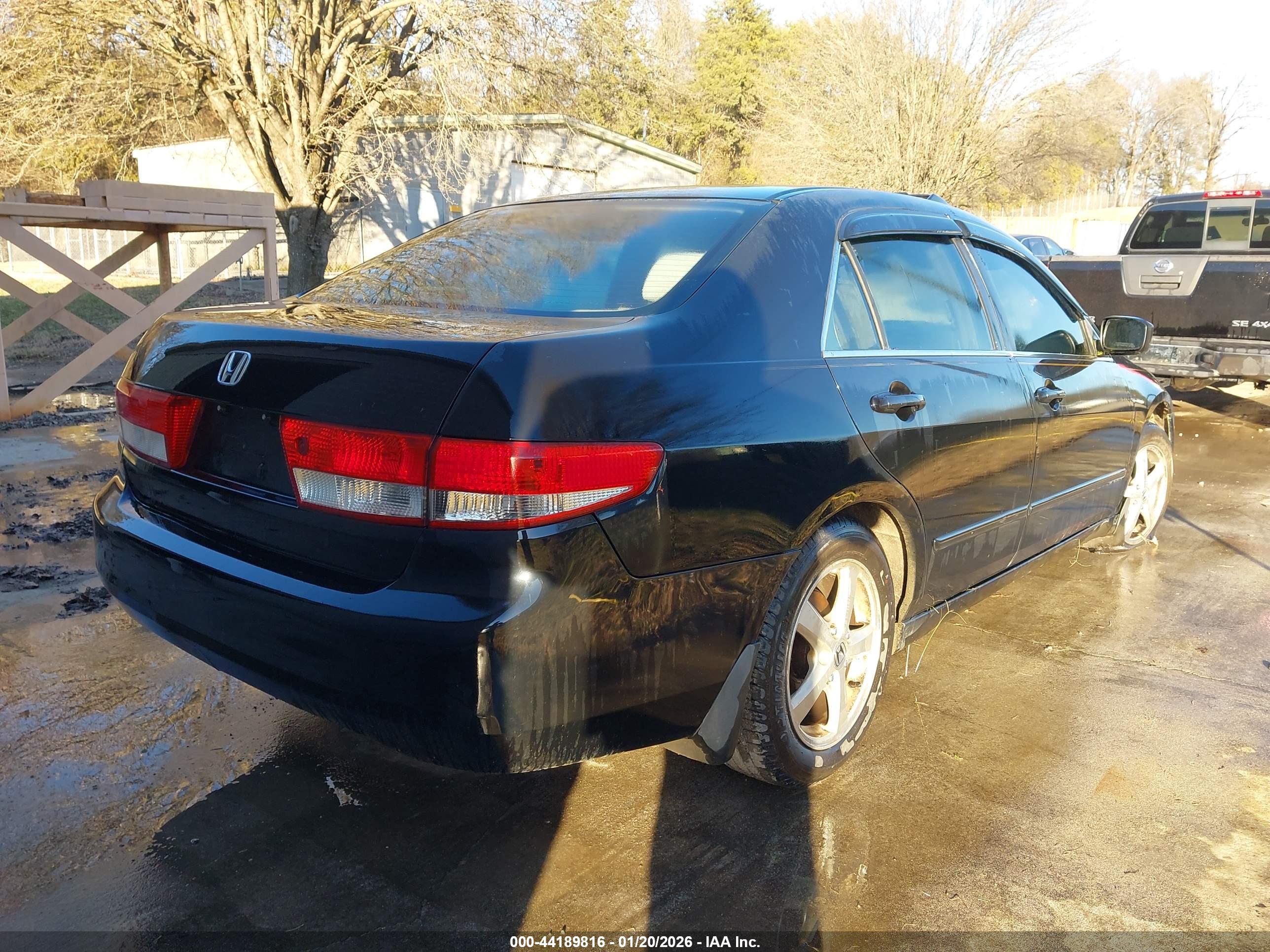HONDA ACCORD image 4
