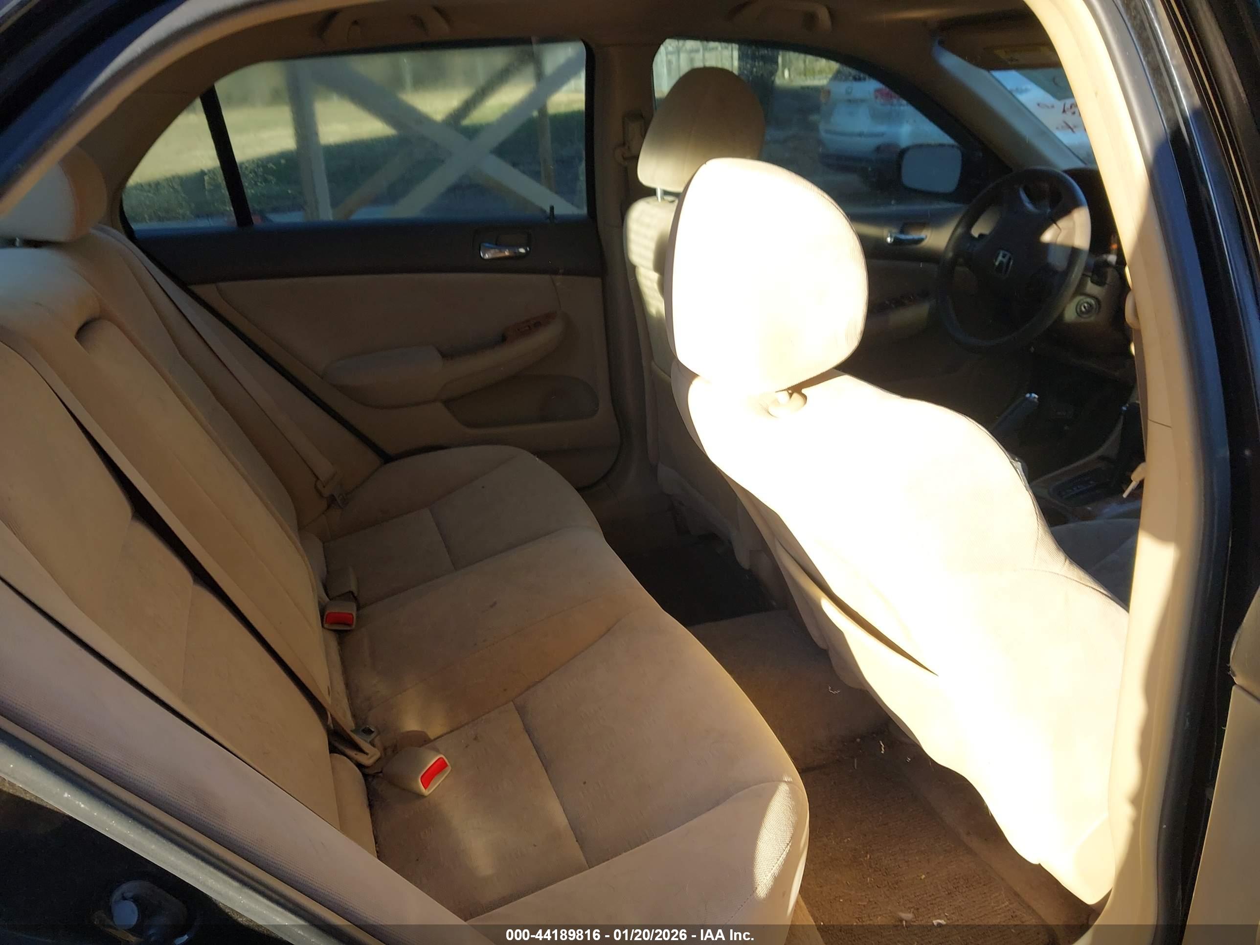 HONDA ACCORD image 8