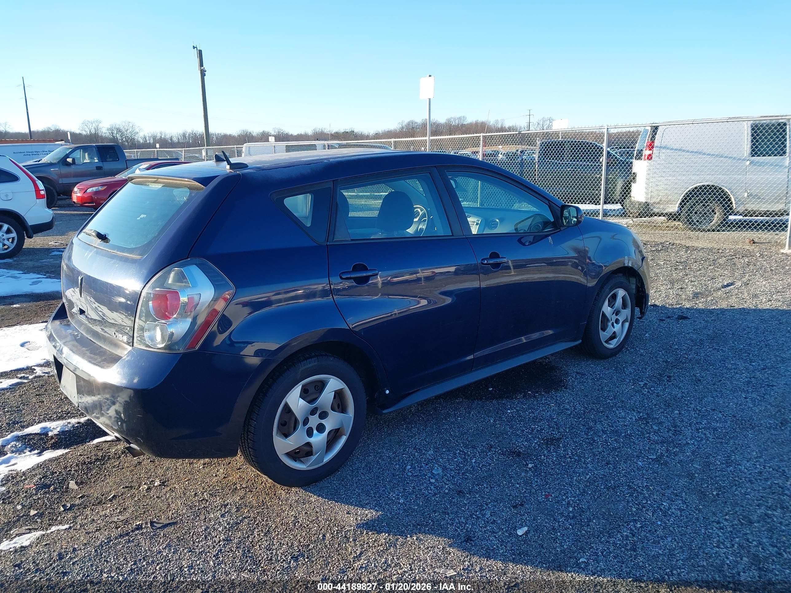 PONTIAC VIBE image 4