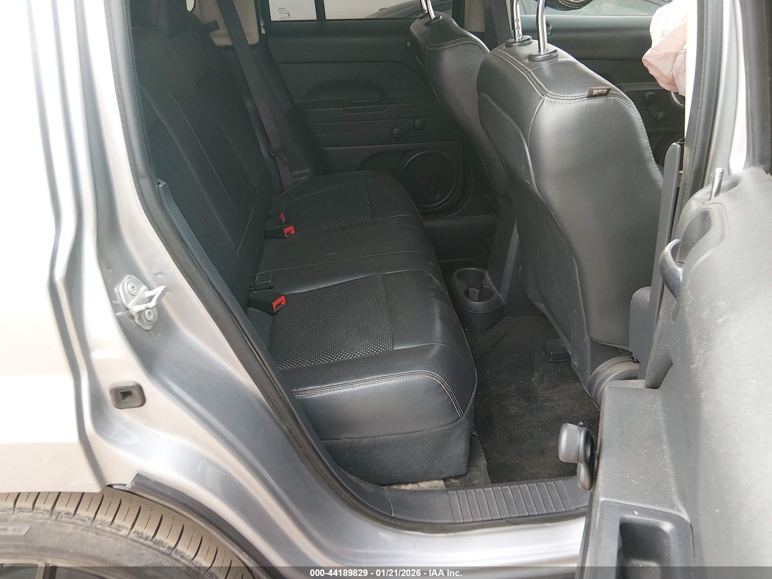 JEEP PATRIOT image 8