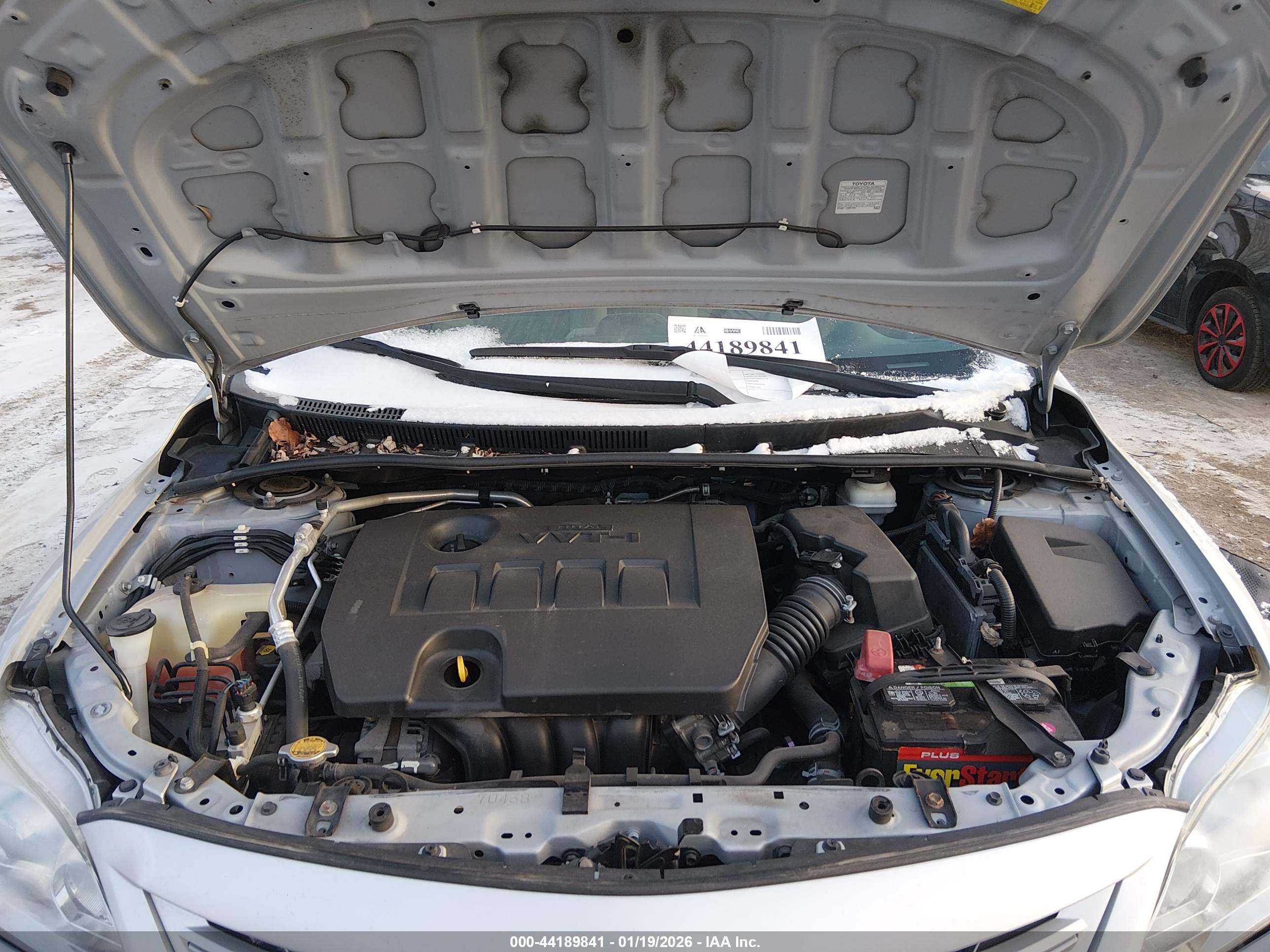 TOYOTA COROLLA image 10