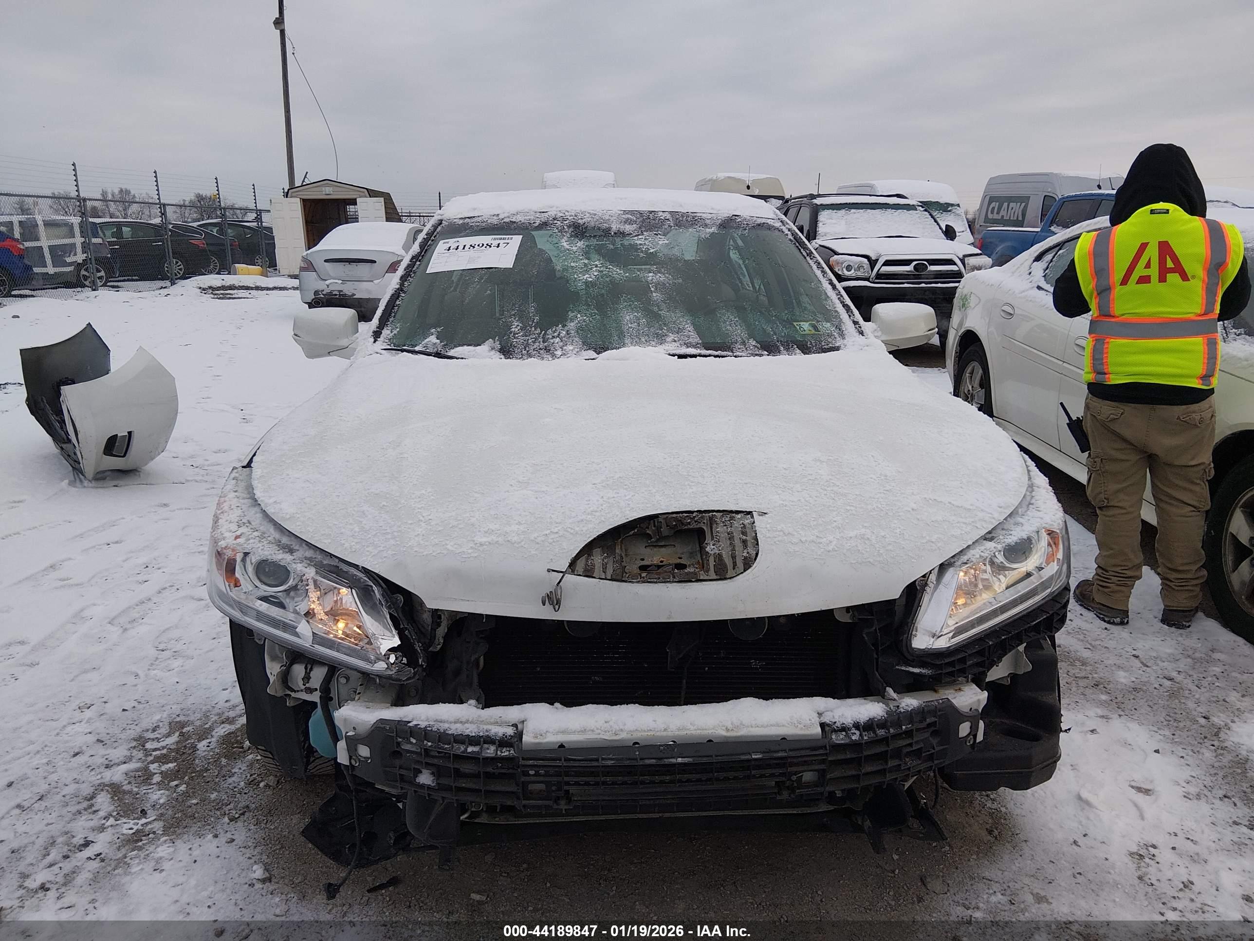 HONDA ACCORD image 6
