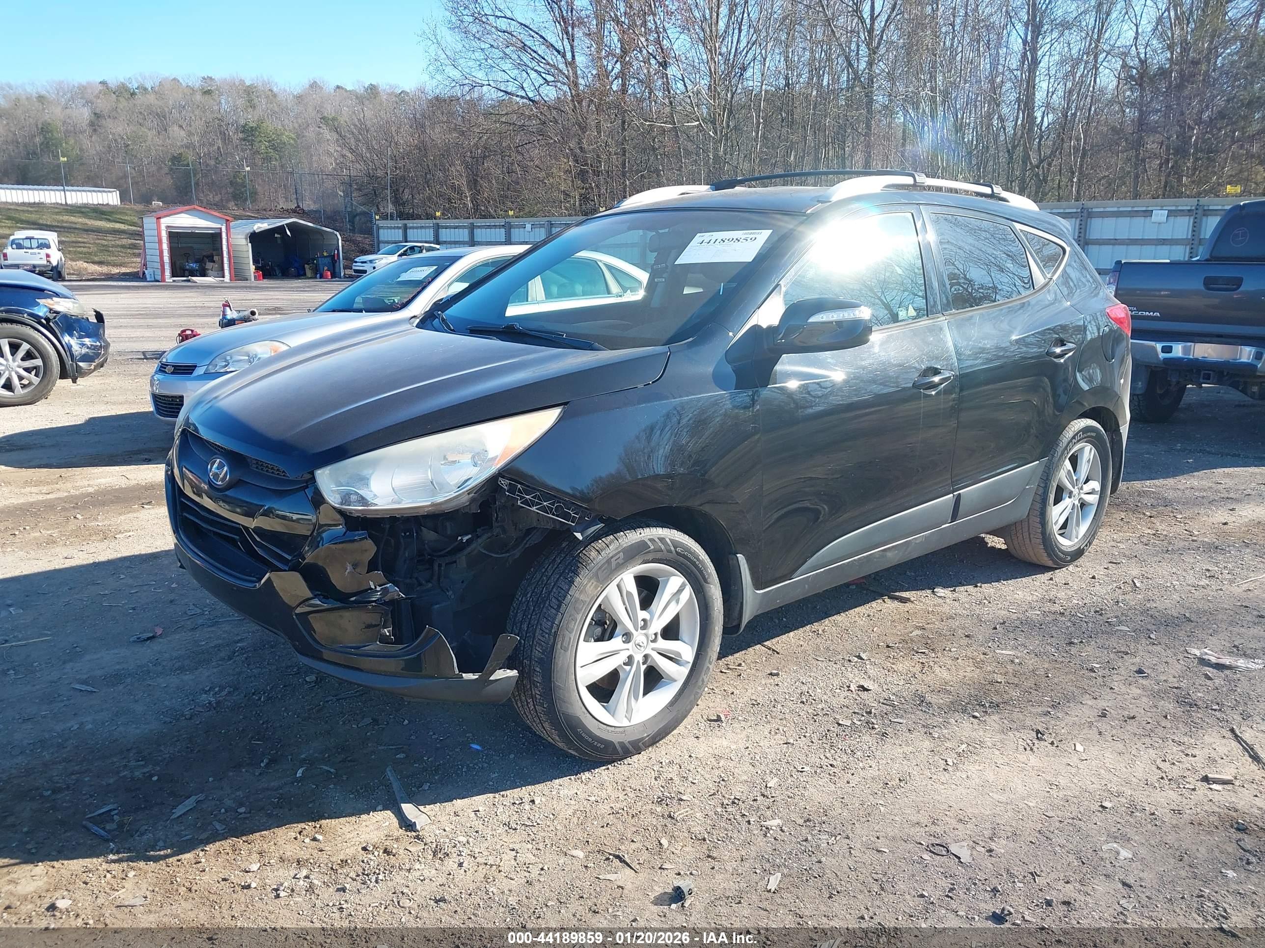 HYUNDAI TUCSON image 2