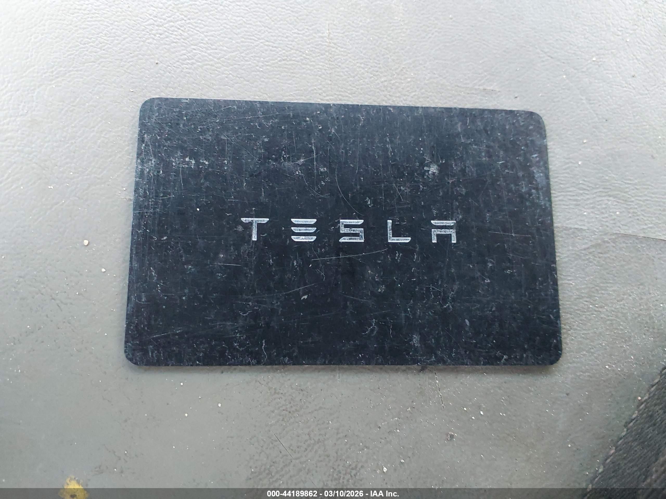 TESLA MODEL image 11