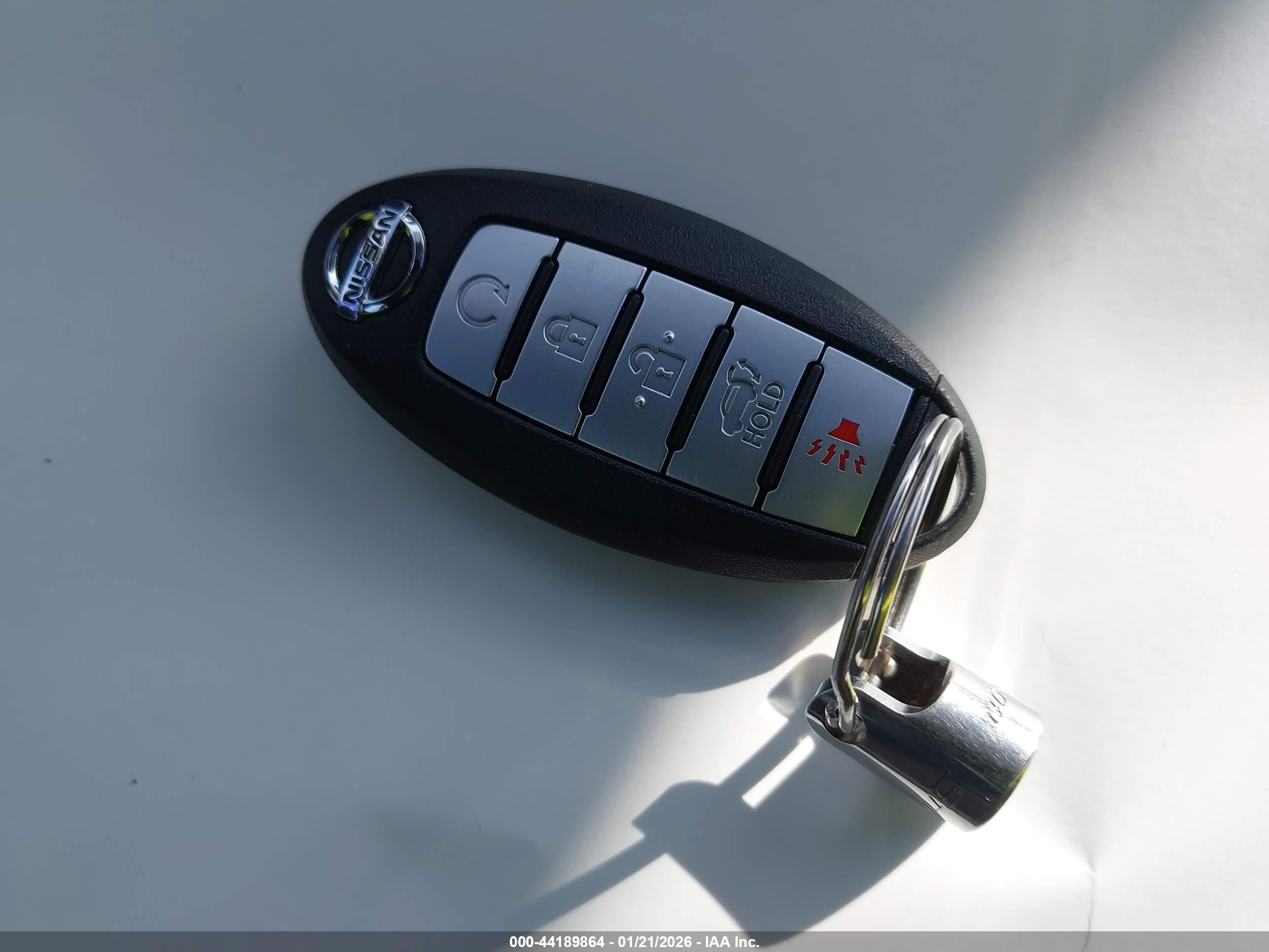 NISSAN ROGUE image 11