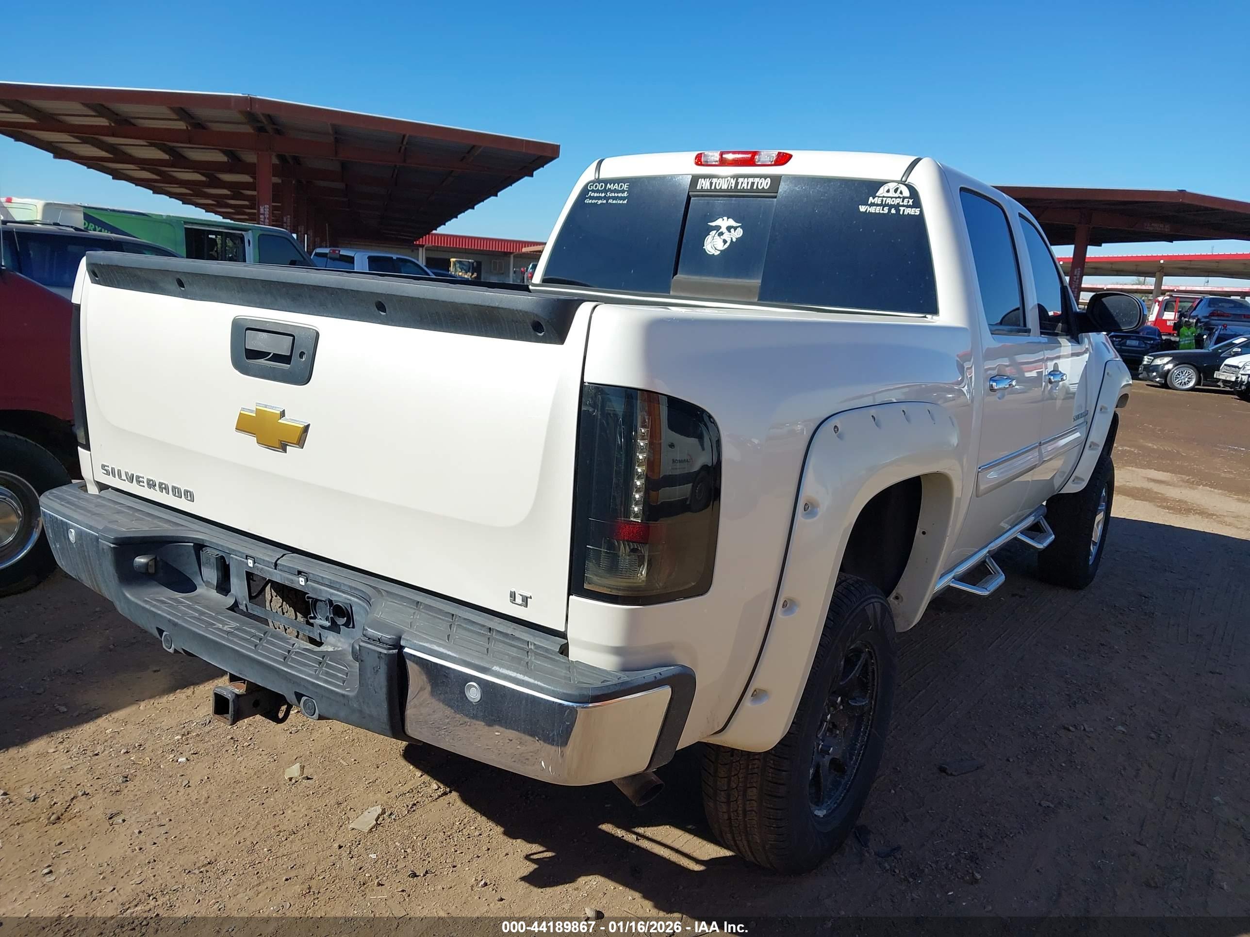CHEVROLET SILVERADO image 4