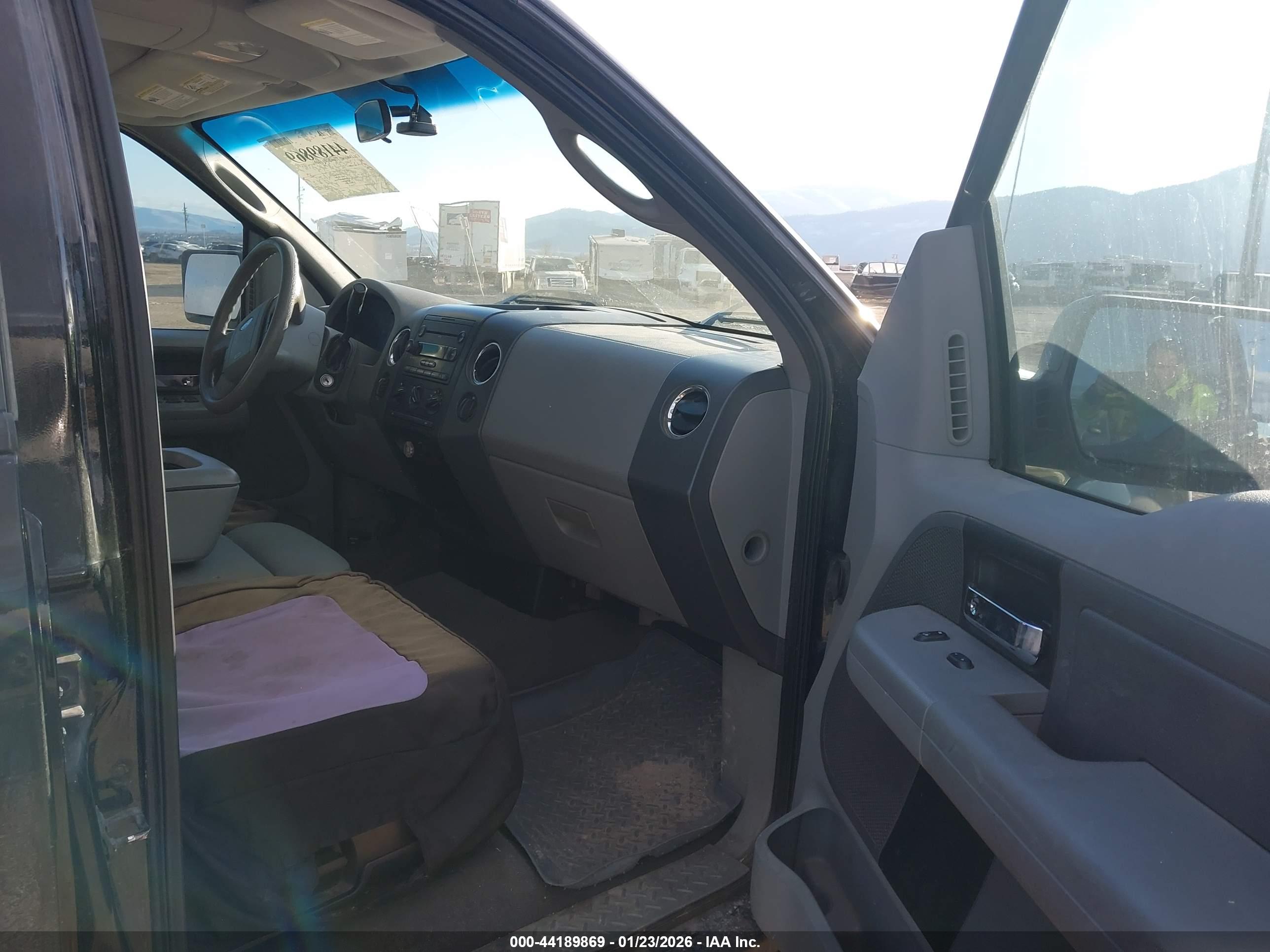 FORD F-150 image 5