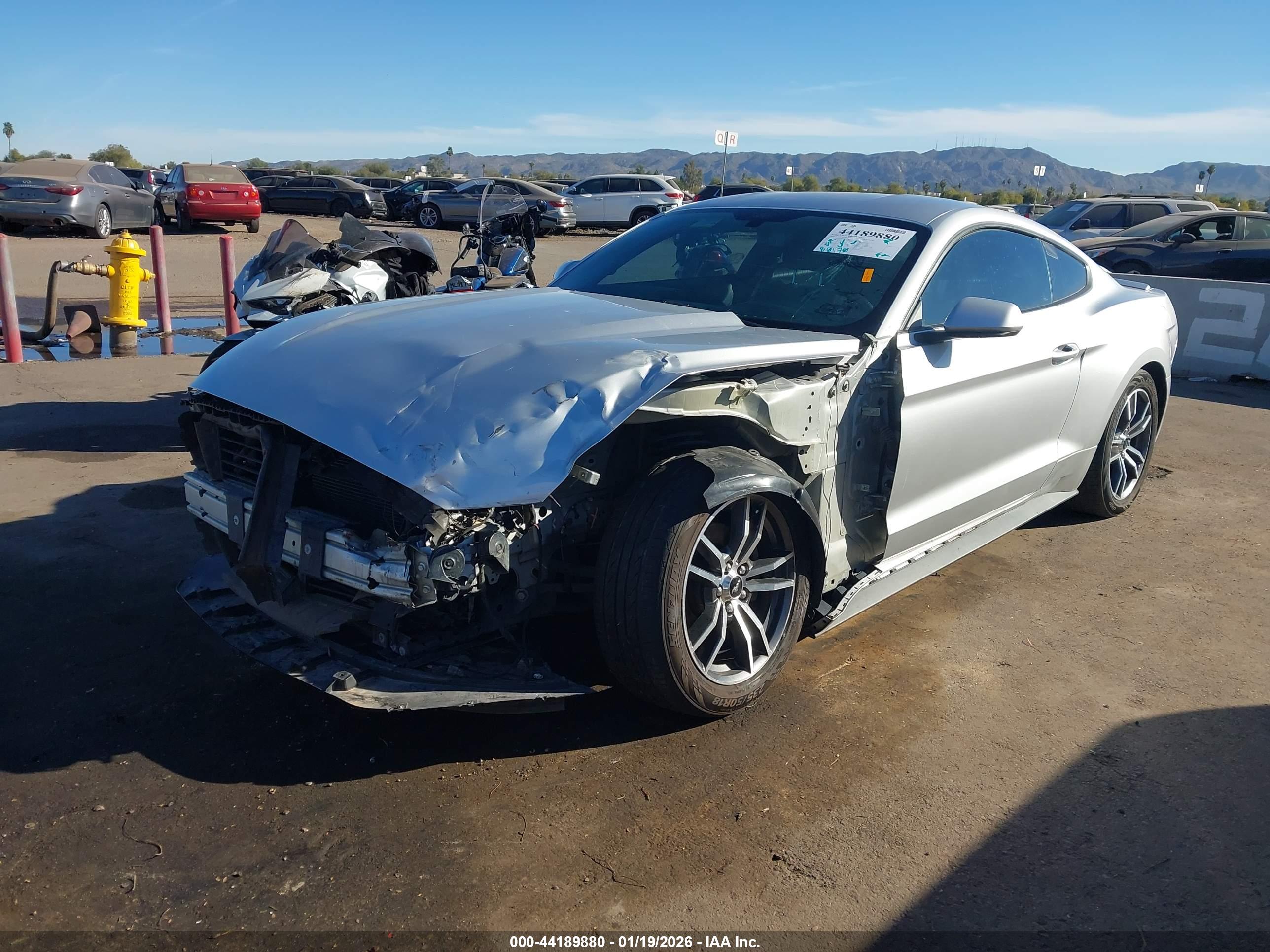 FORD MUSTANG image 2