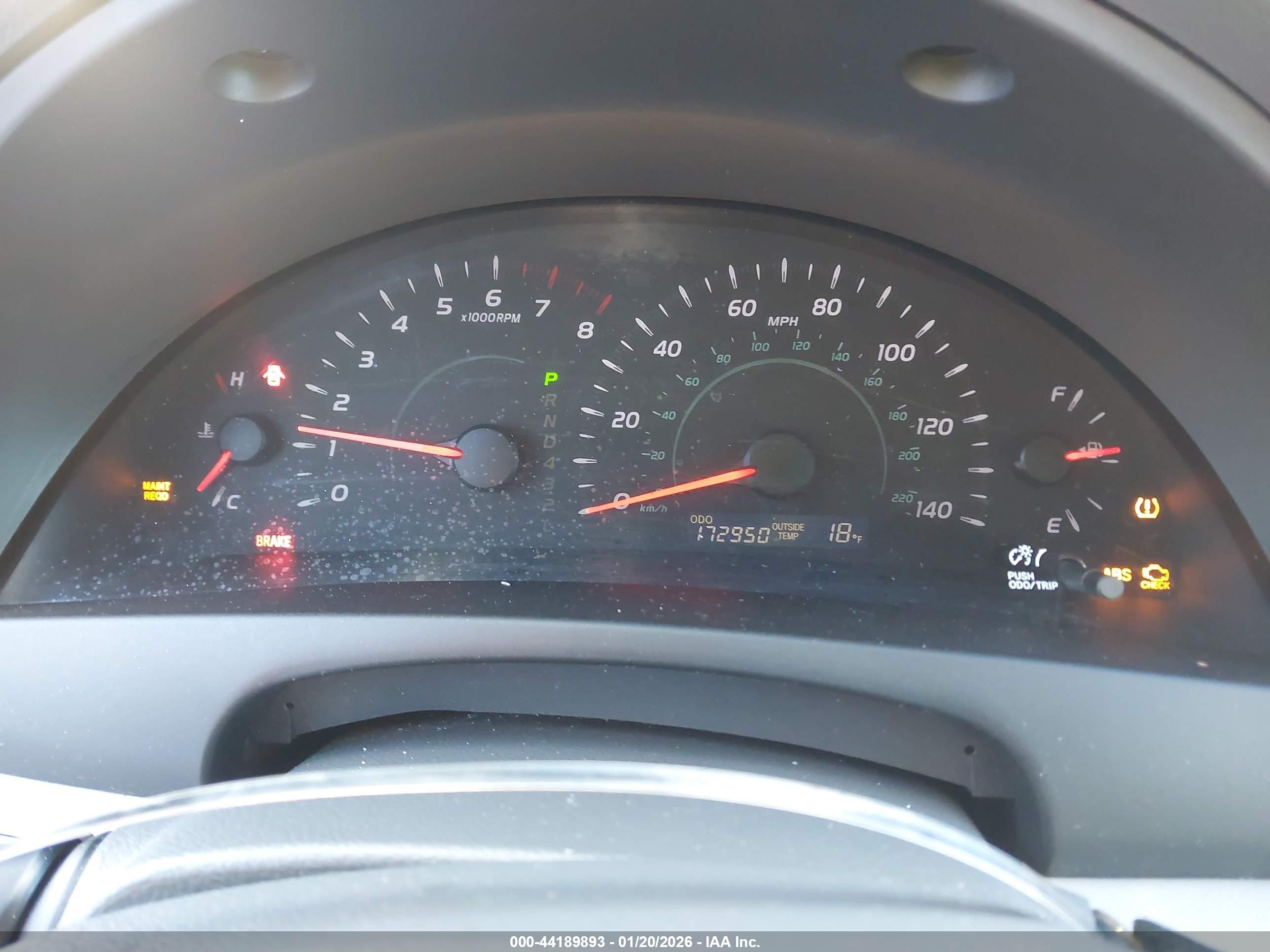 TOYOTA CAMRY image 7