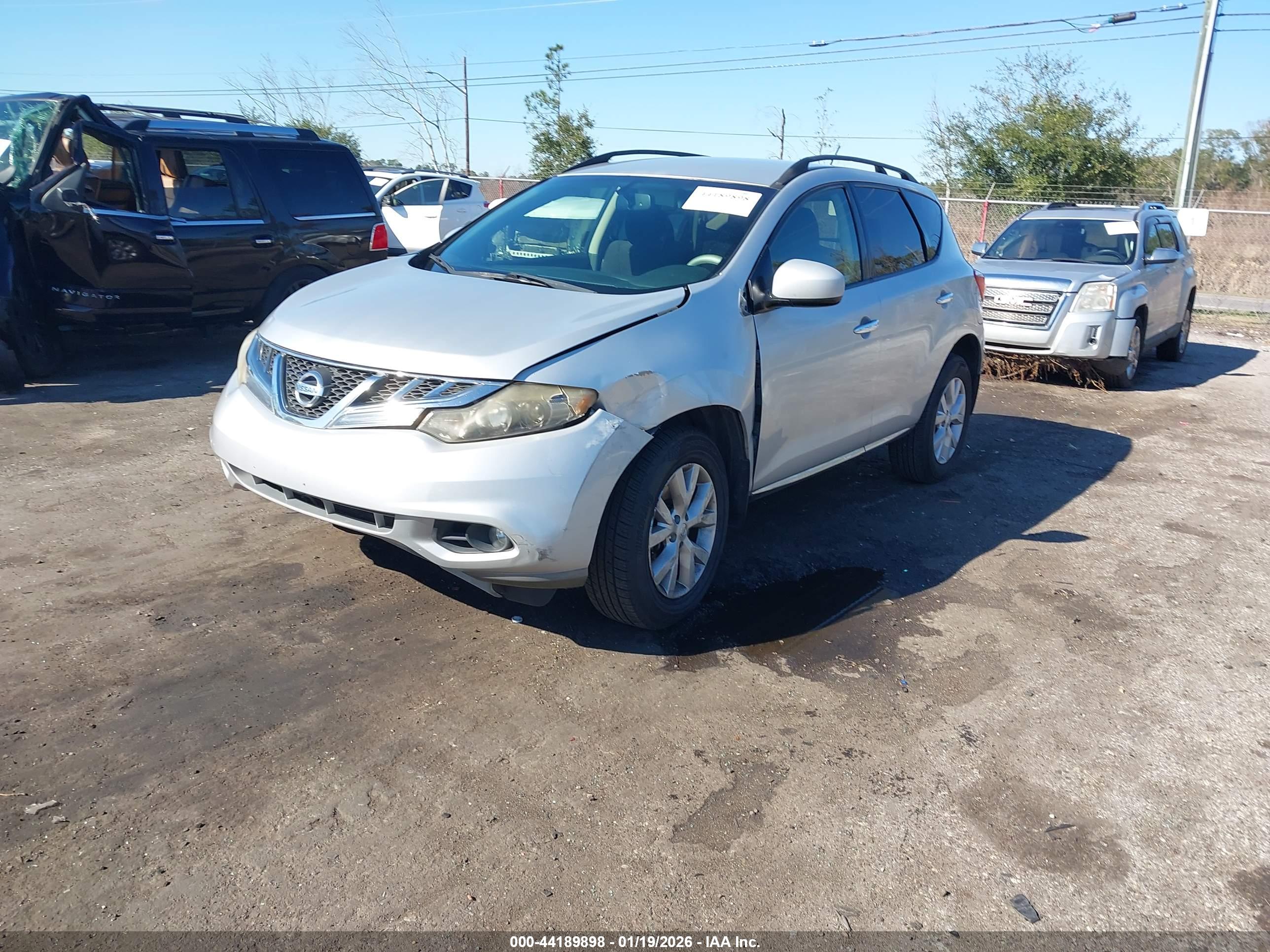 NISSAN MURANO image 2