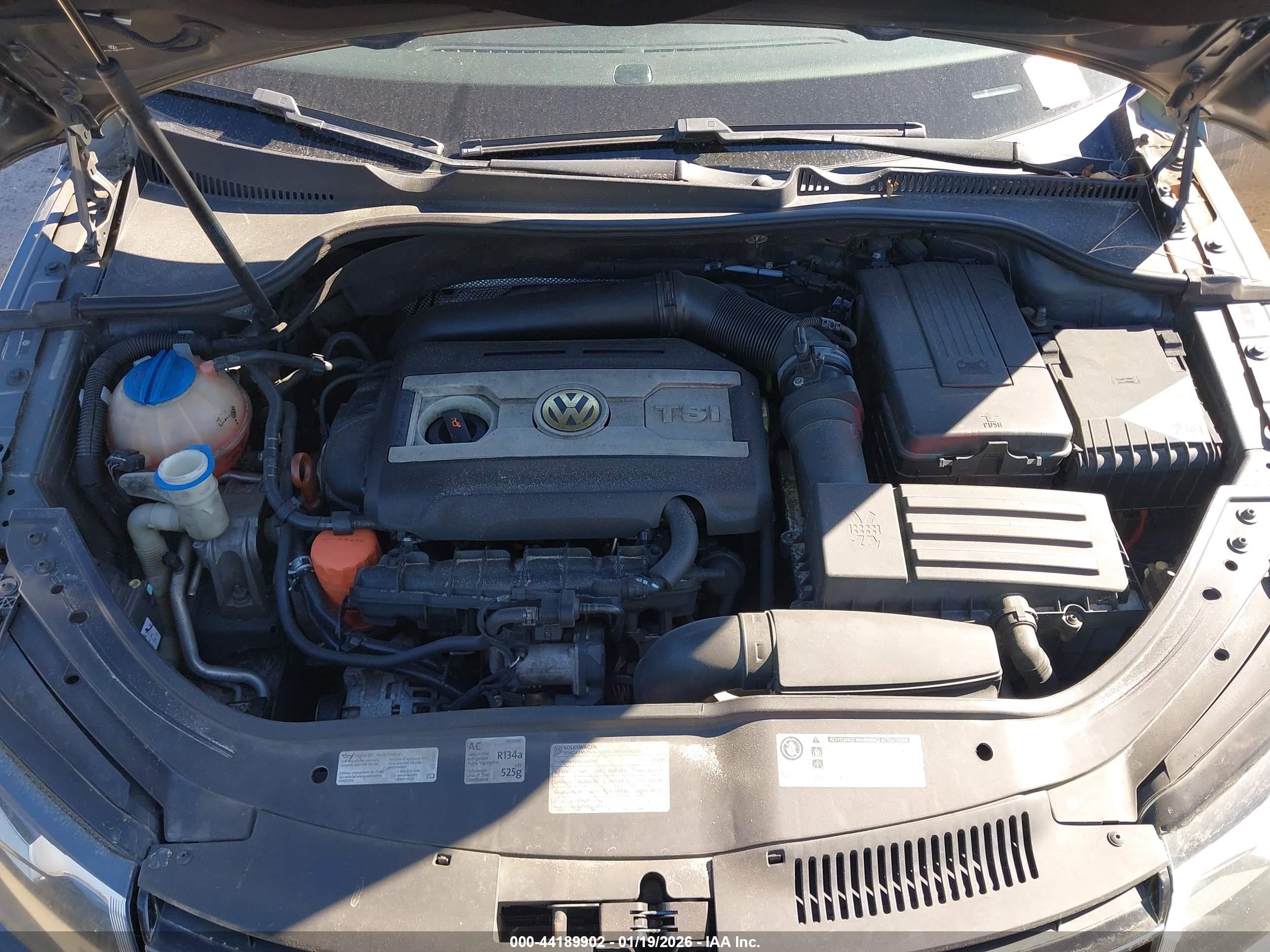 VOLKSWAGEN EOS image 10