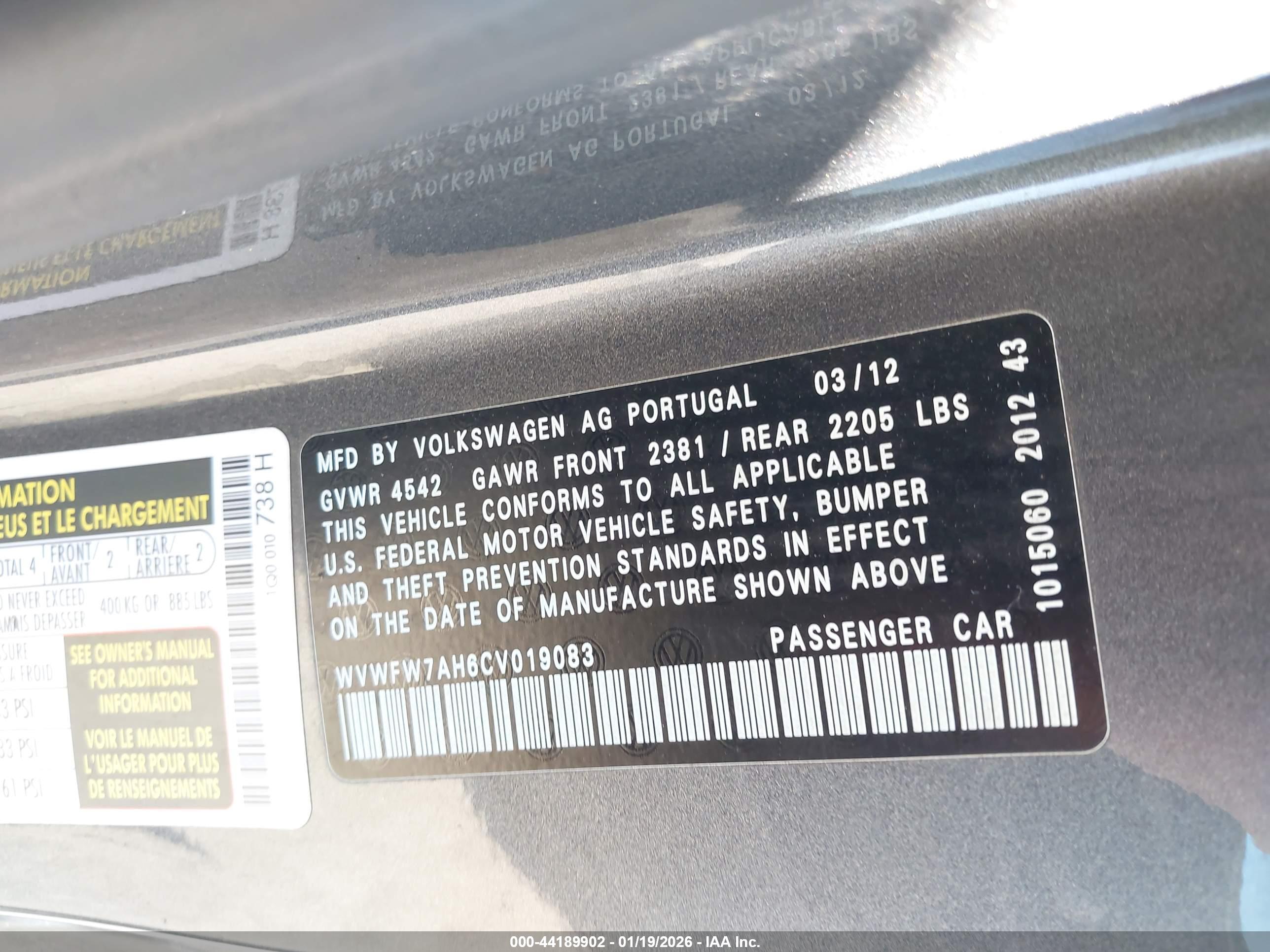 VOLKSWAGEN EOS image 9