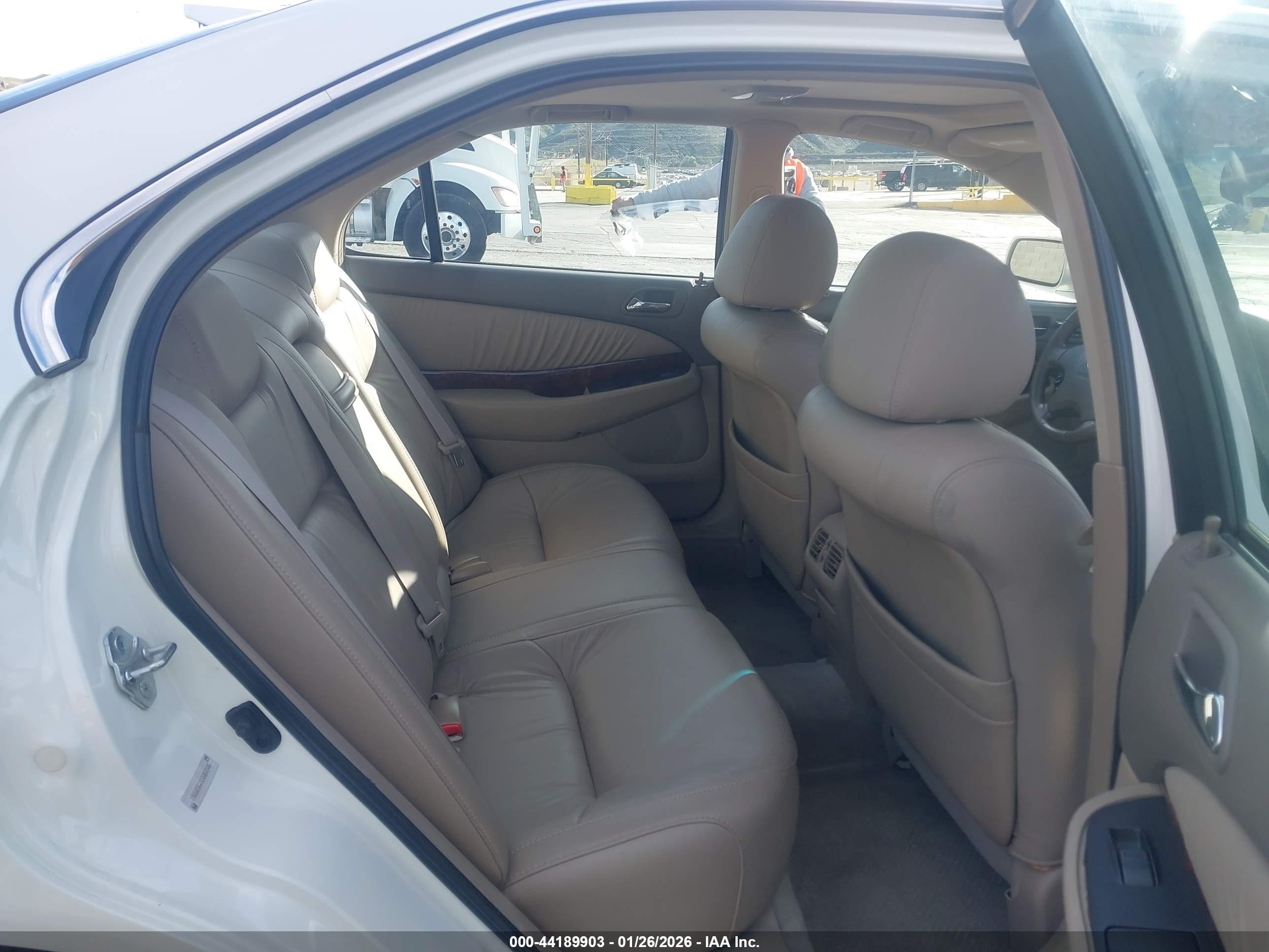 ACURA TL image 8