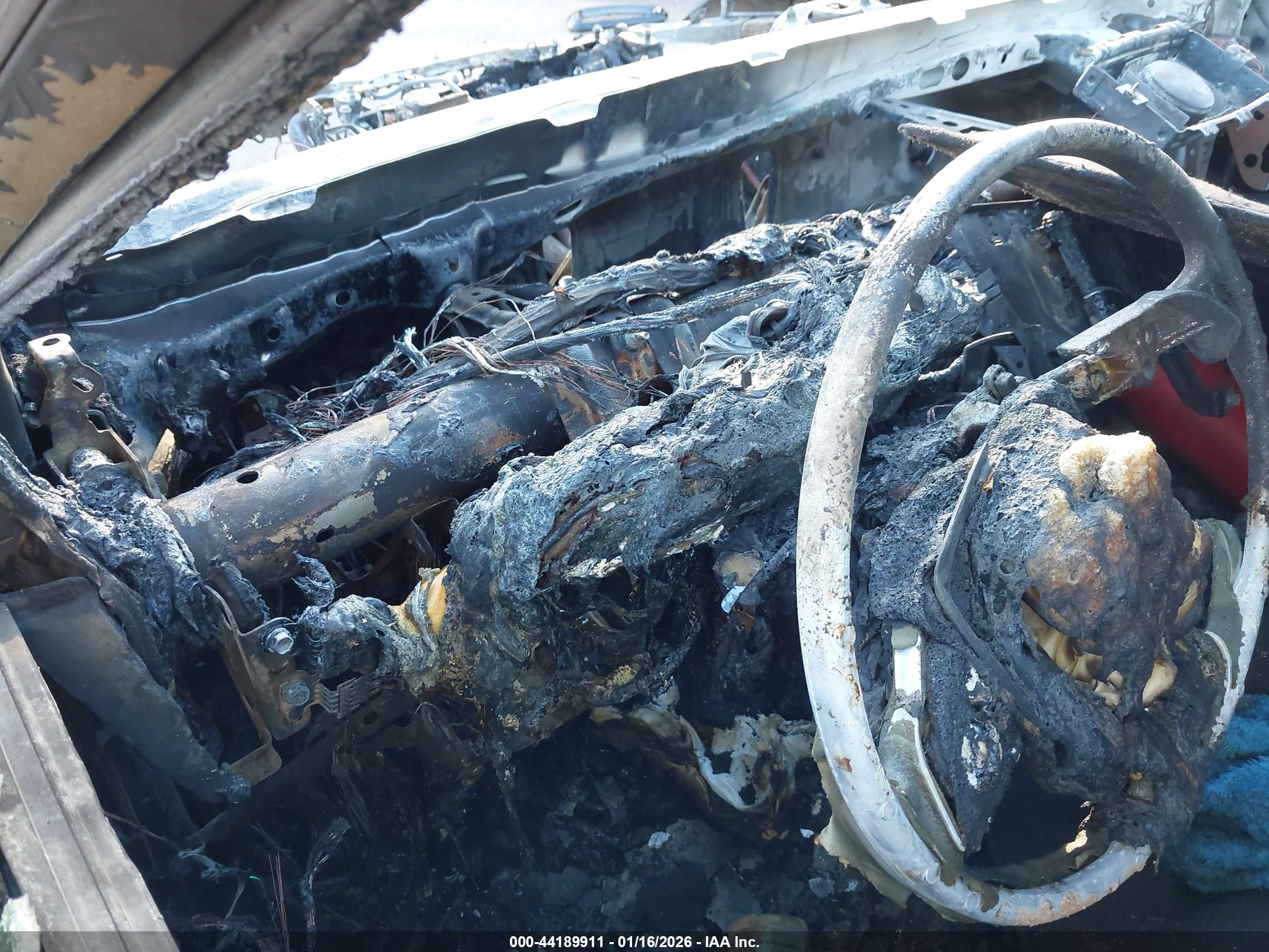 TOYOTA CAMRY image 7