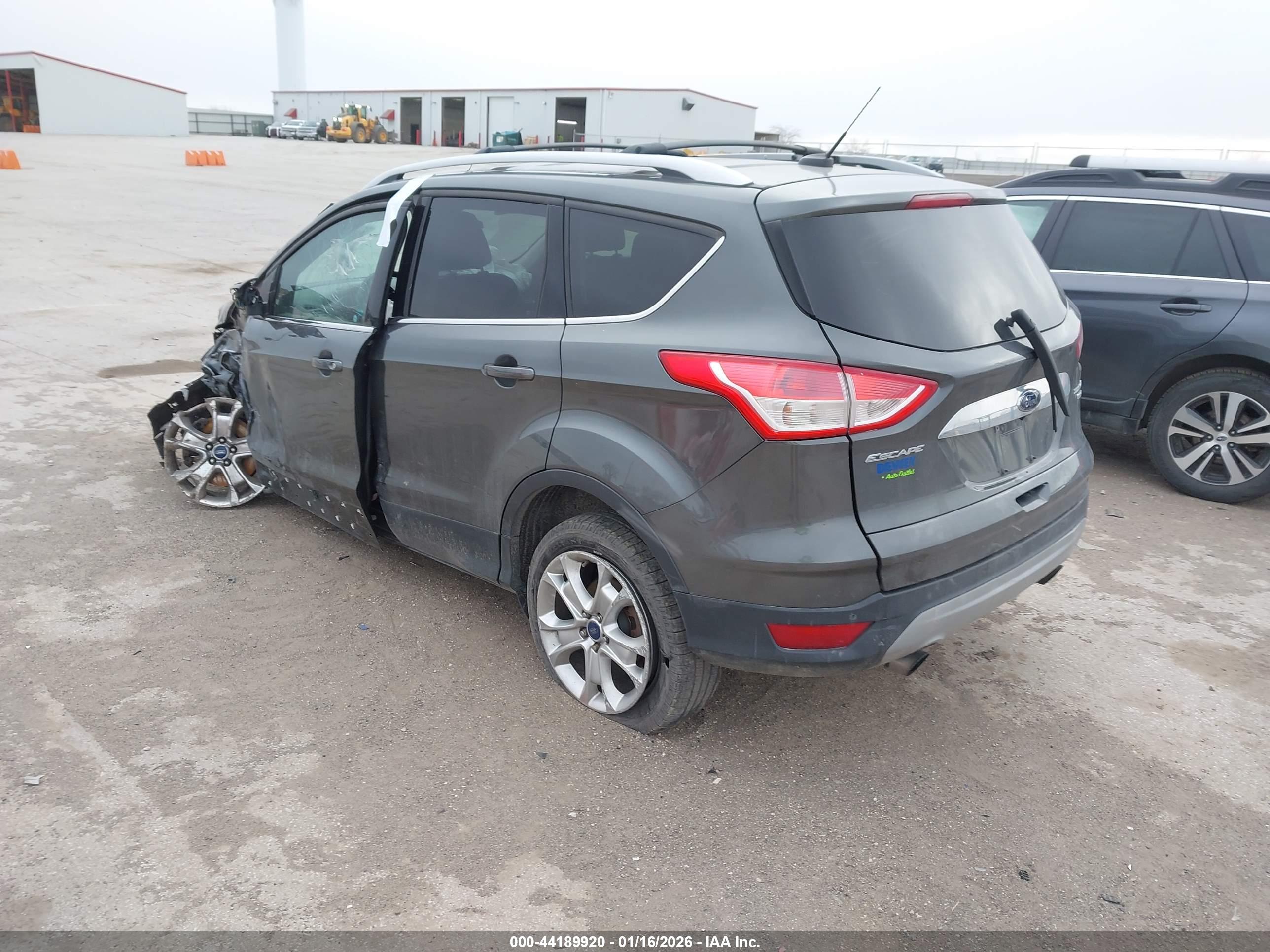 FORD ESCAPE image 3