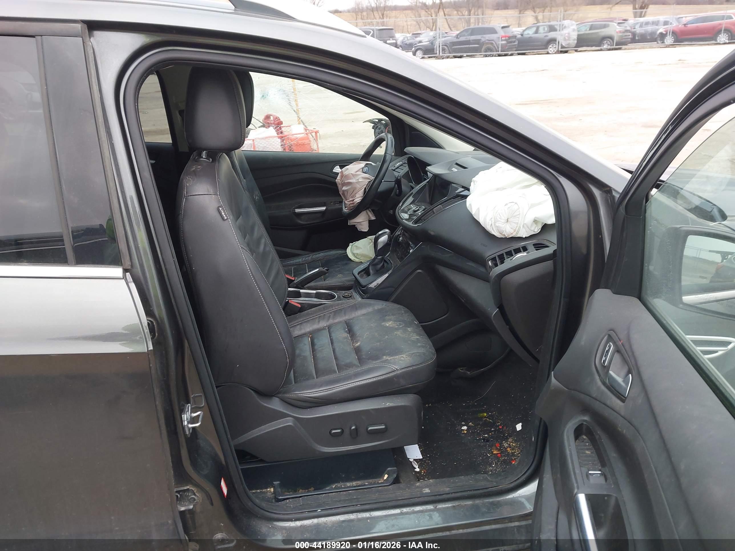 FORD ESCAPE image 5
