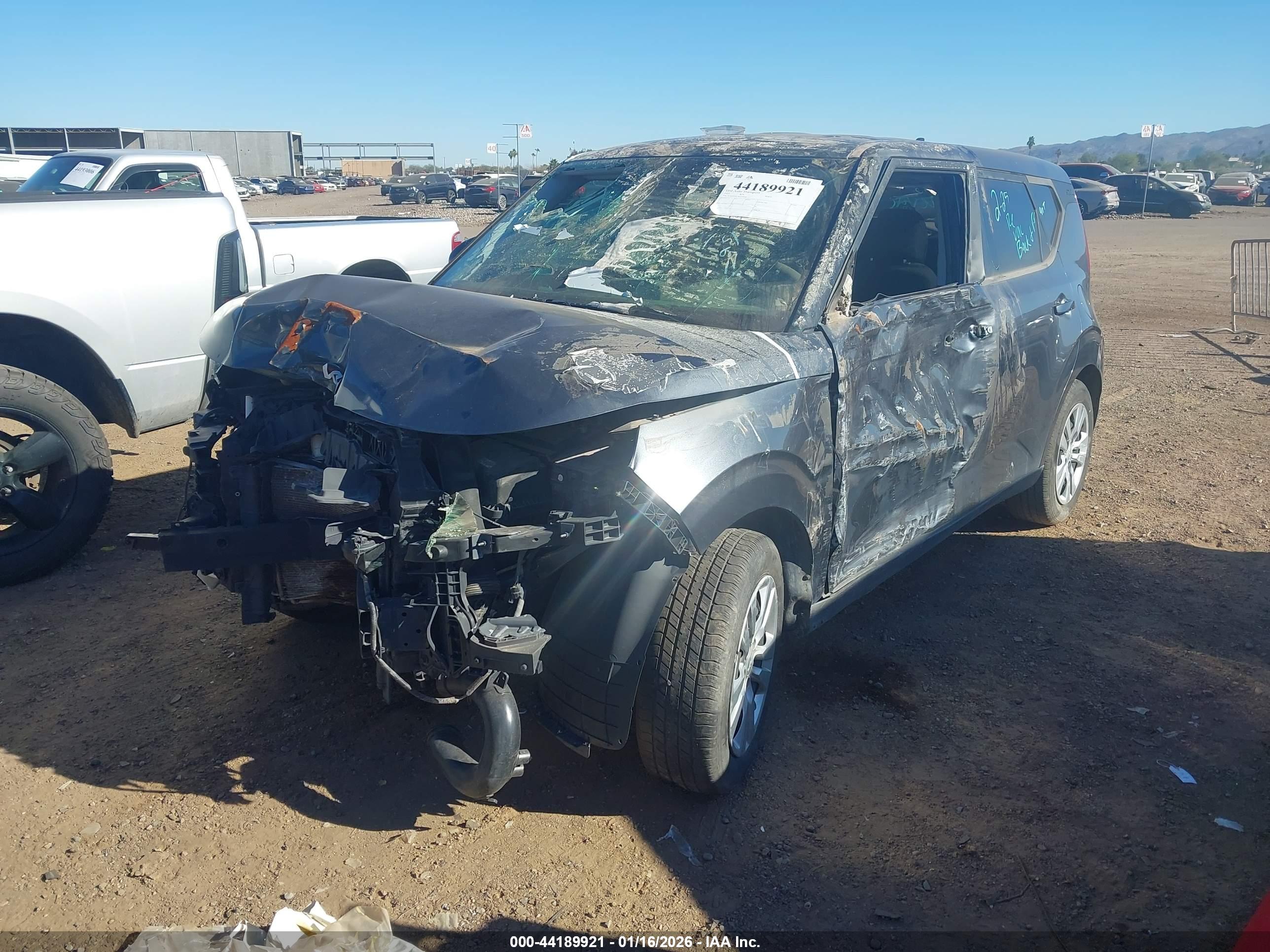 KIA SOUL image 2